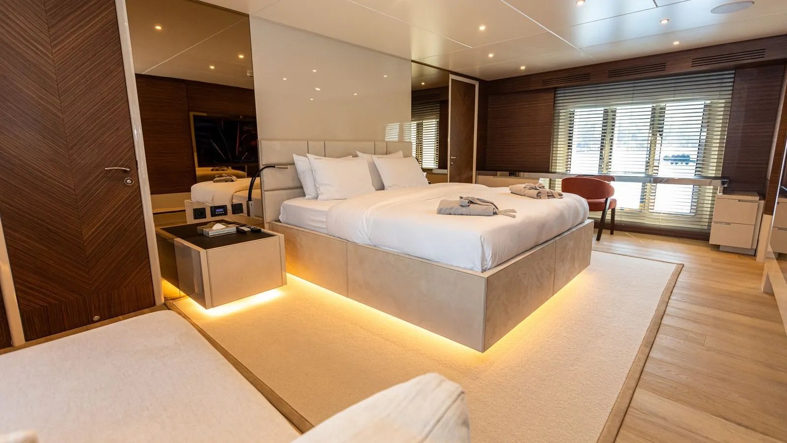 ZEEMAR yacht detail photo