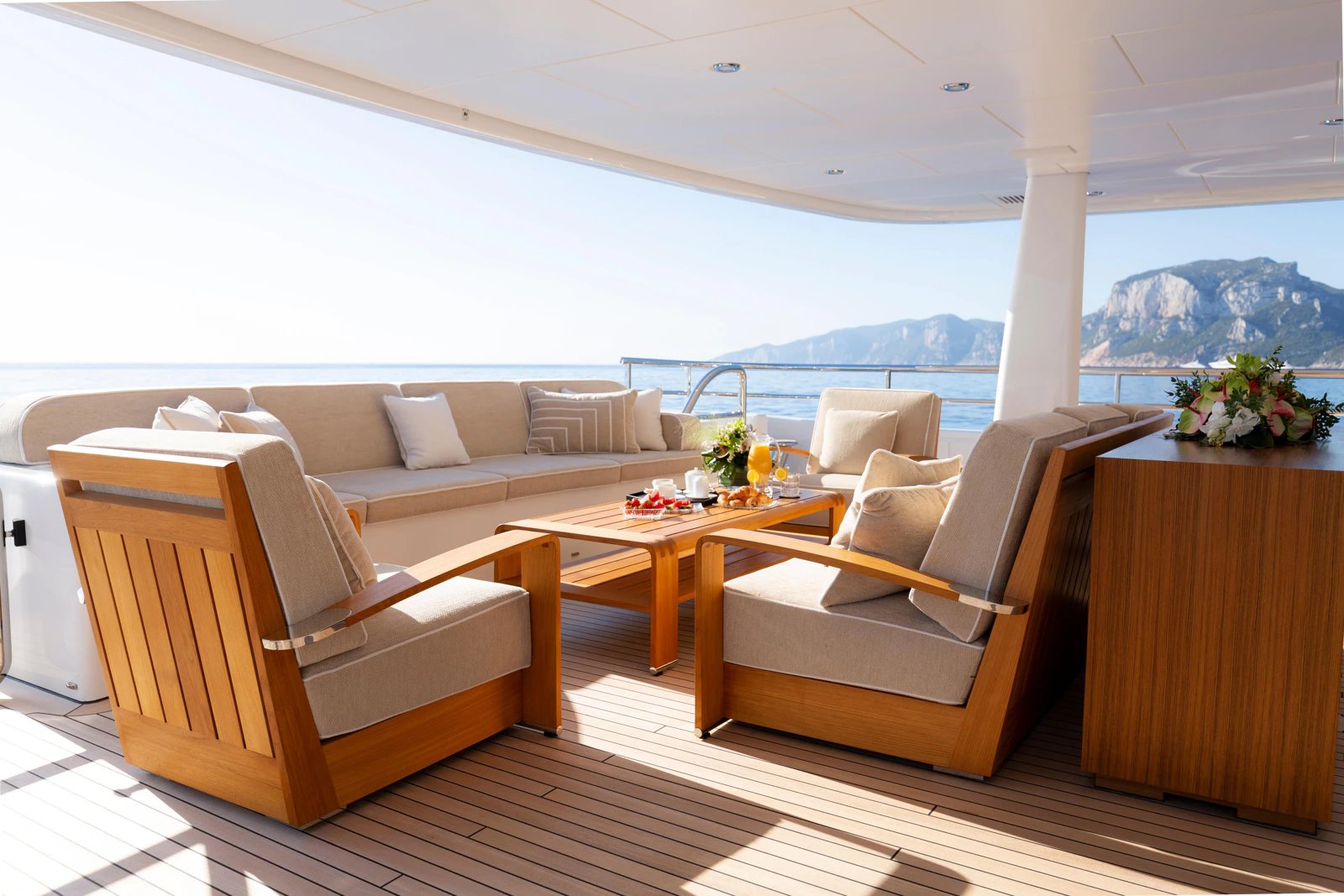 GALENE yacht detail photo
