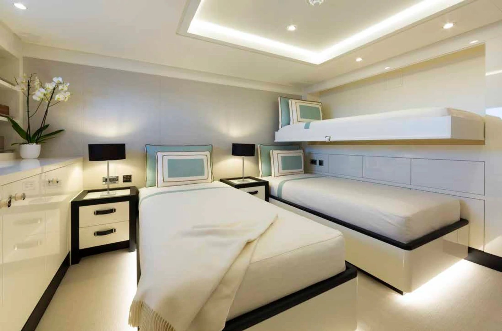 GALENE yacht detail photo