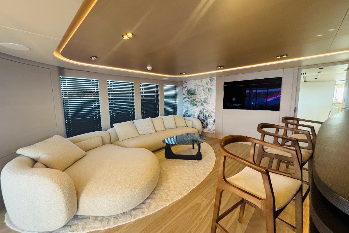 ORIY yacht detail photo