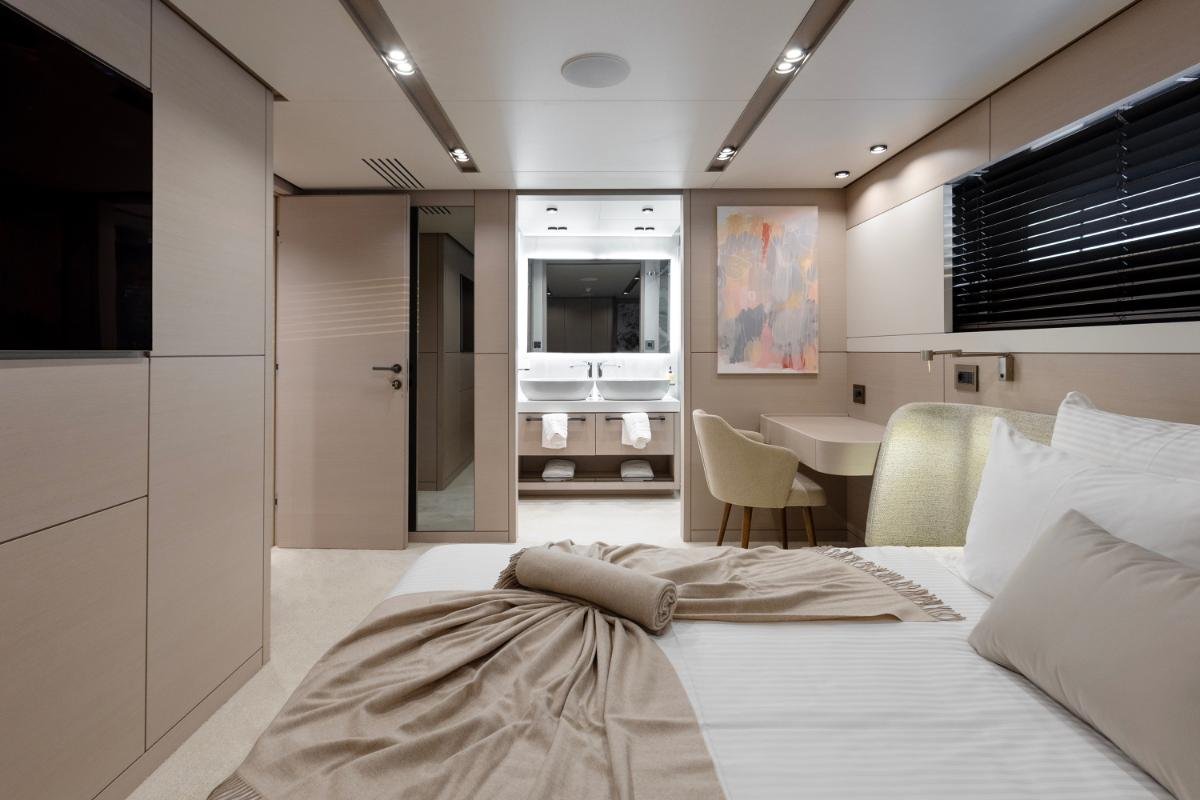 ORIY yacht detail photo