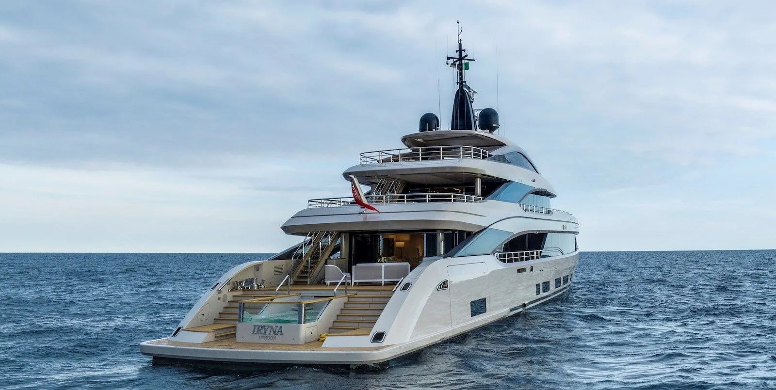 IRYNA II sundeck lounge
