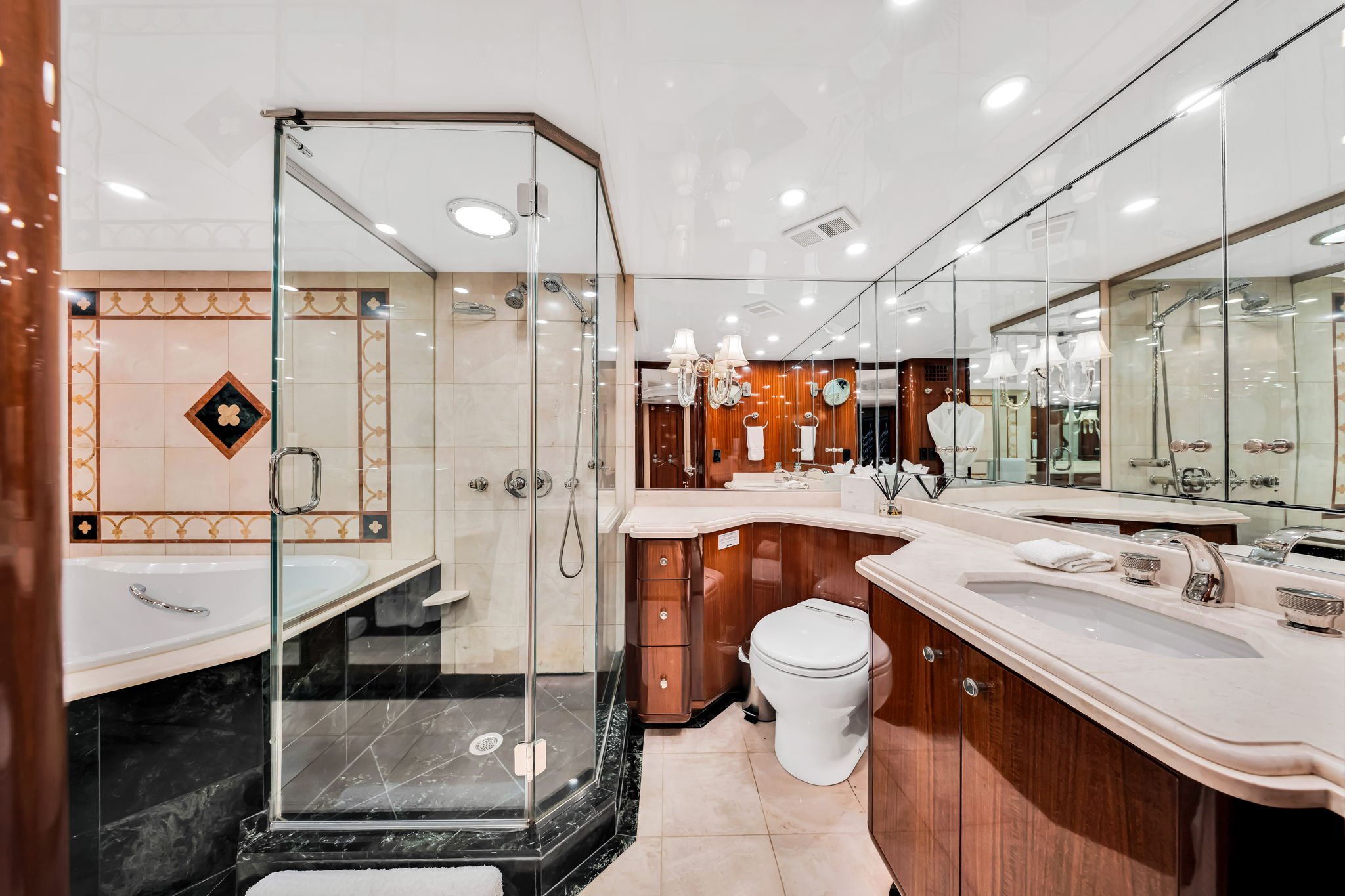 SEASPEAK yacht detail photo