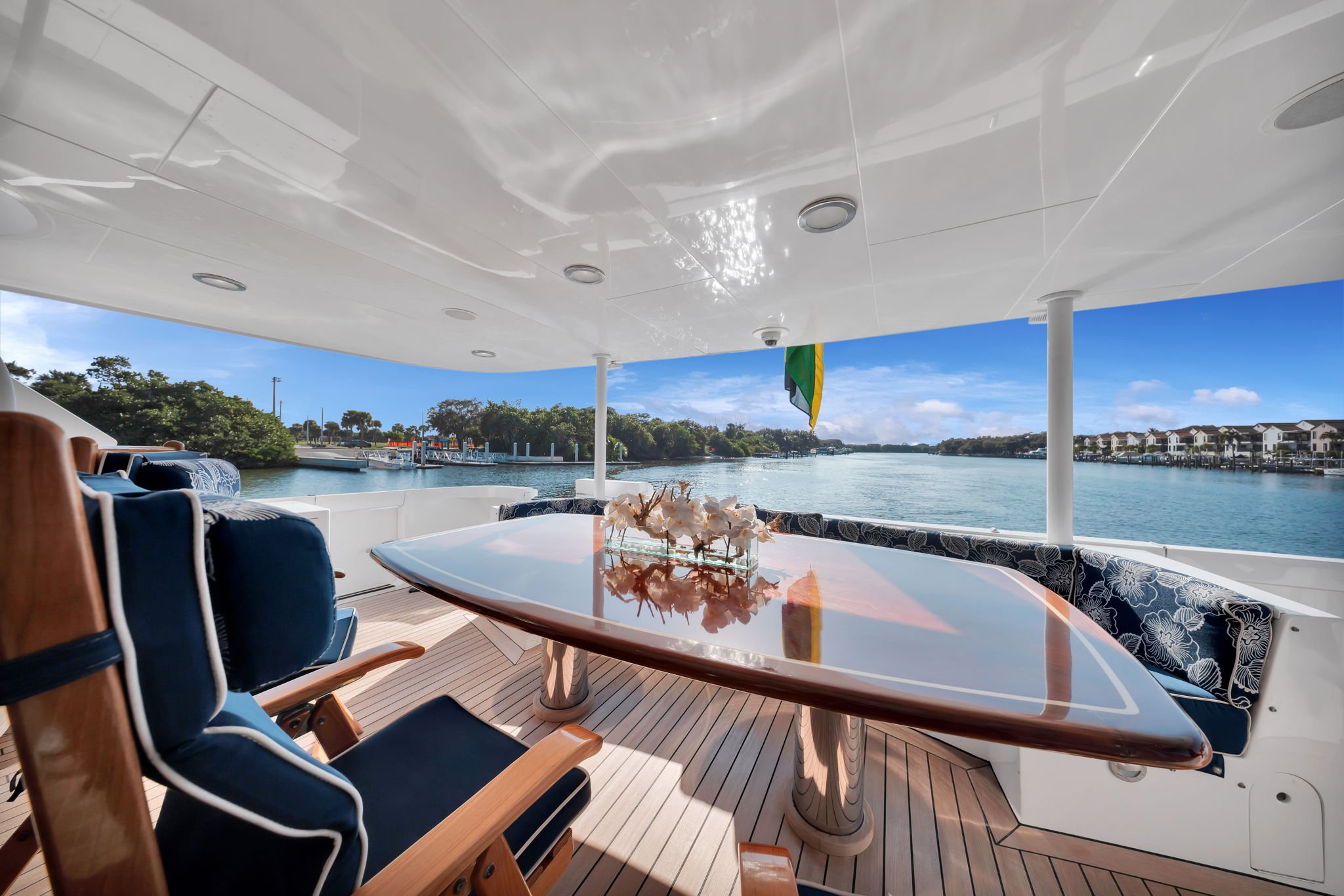 SEASPEAK beach club