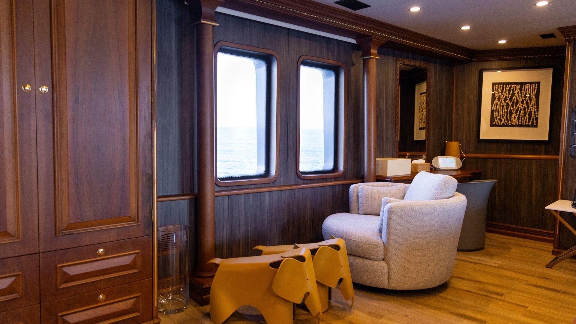 IRAMA yacht detail photo