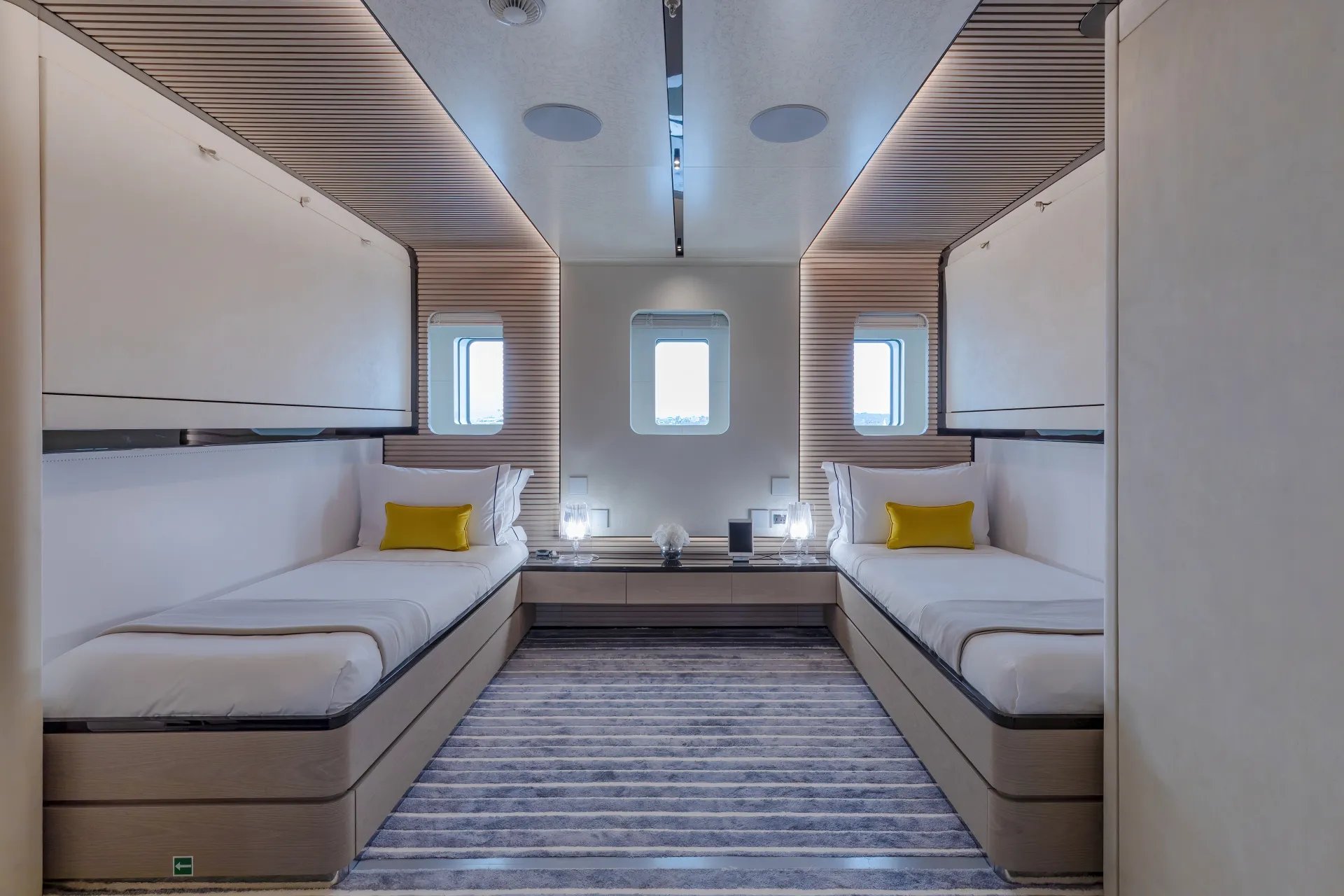 C yacht detail photo