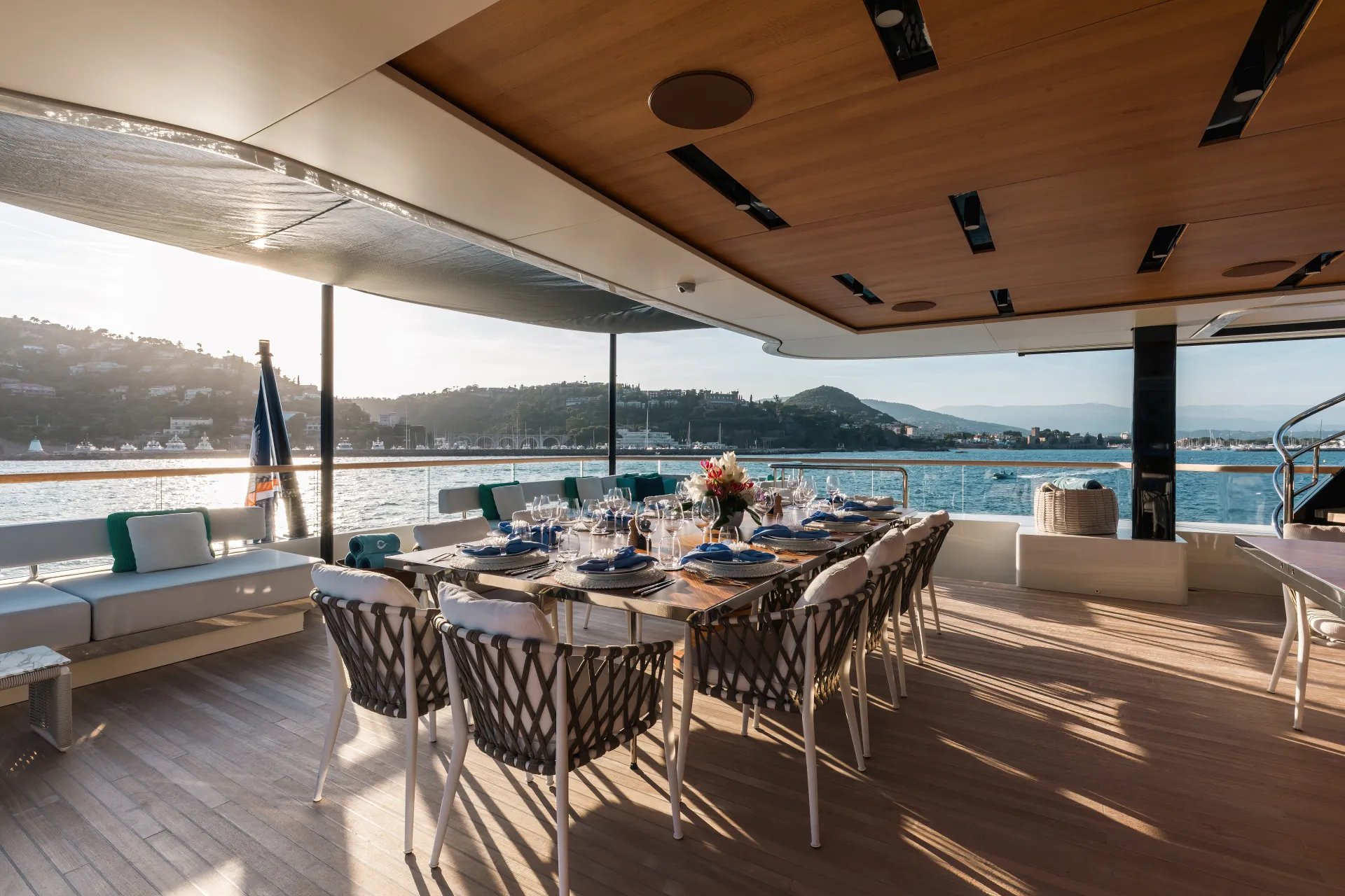 C yacht detail photo