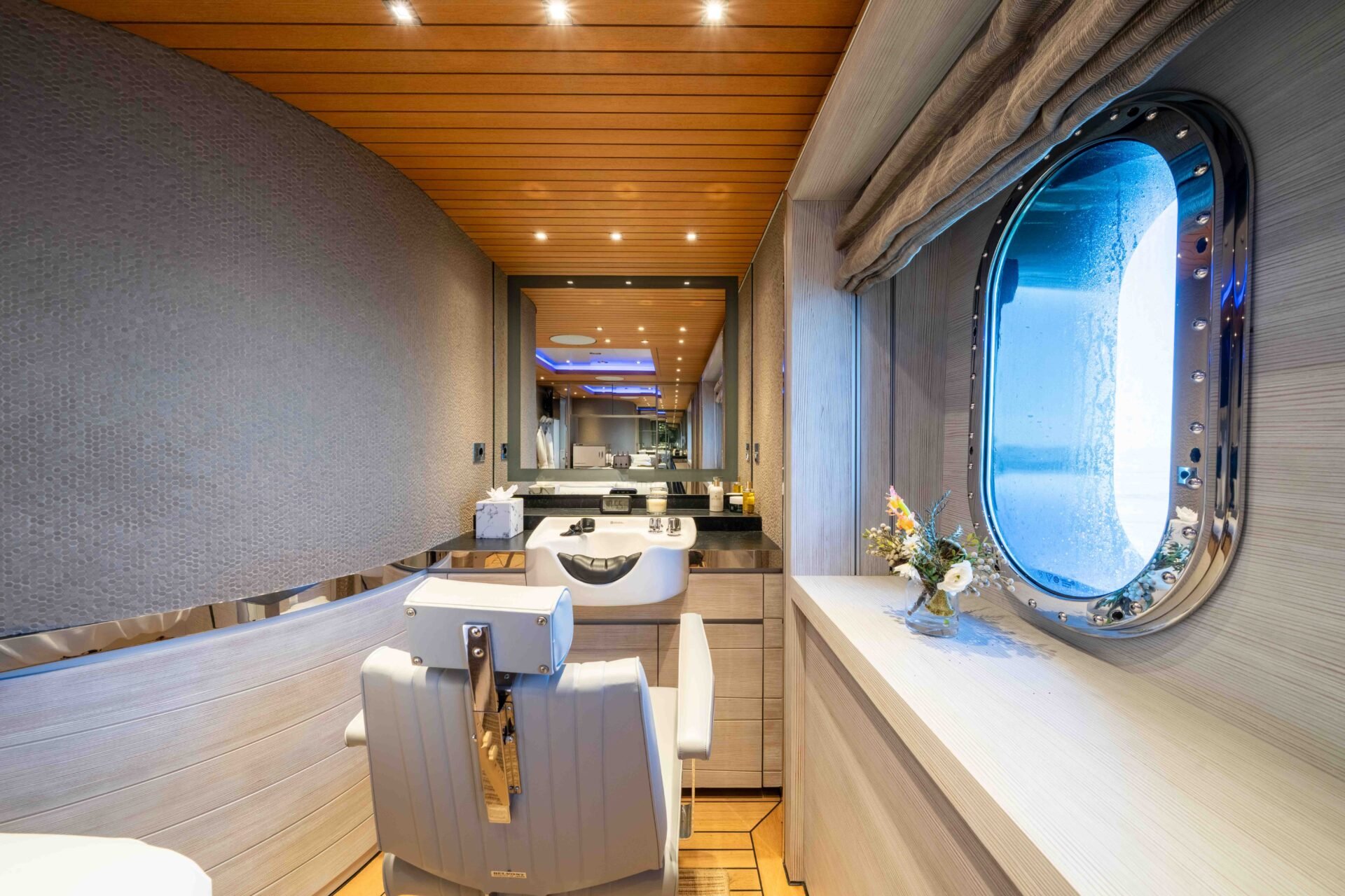 SALT yacht detail photo