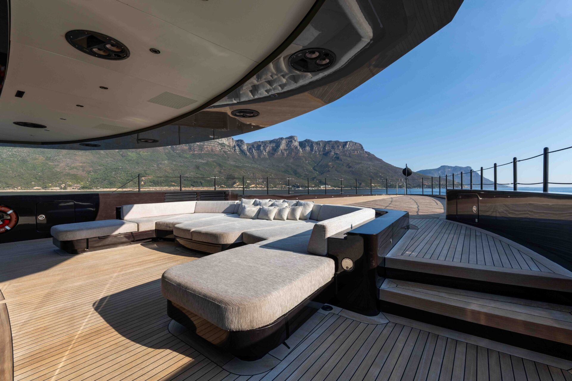 SALT yacht detail photo