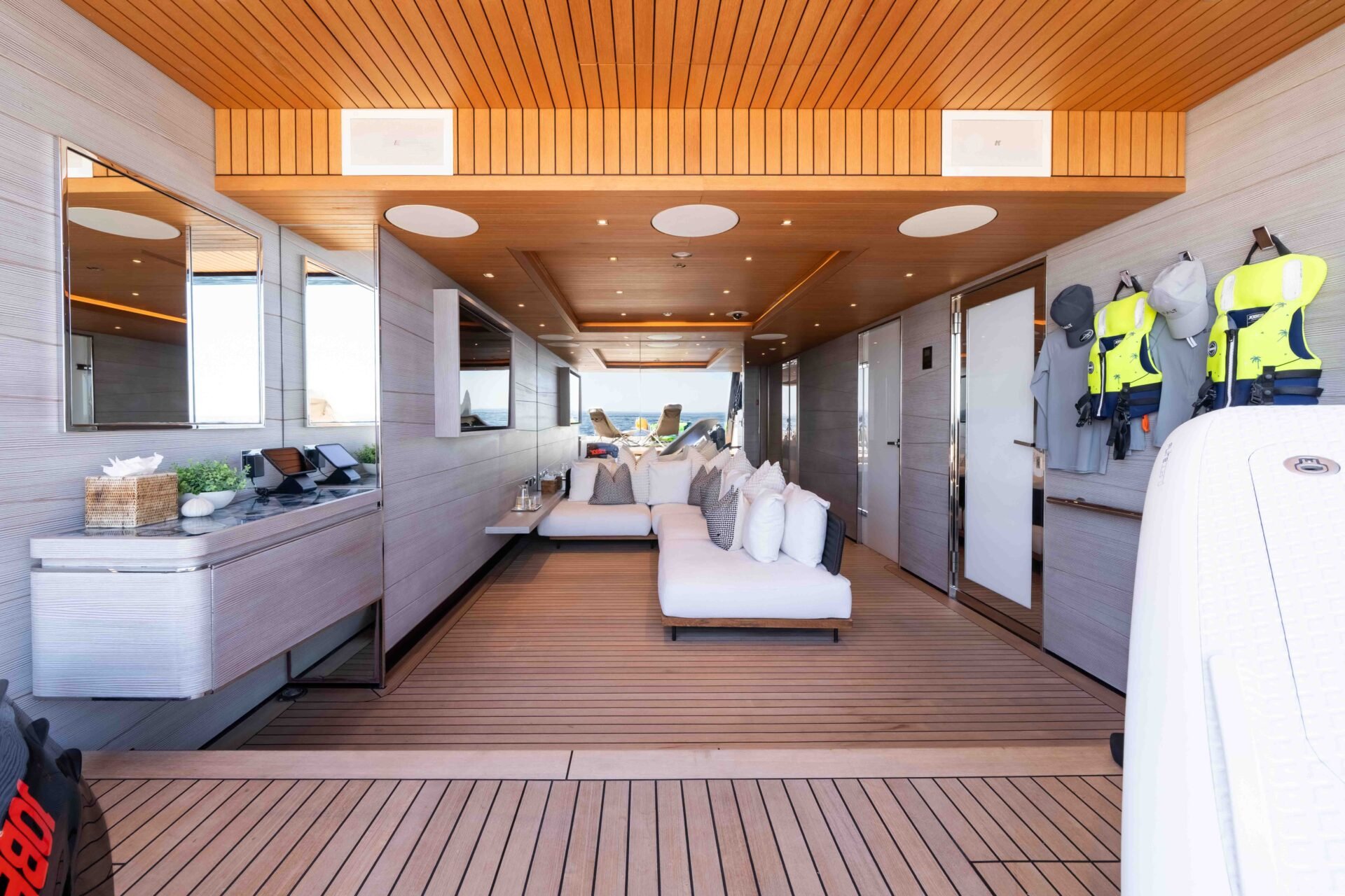 SALT yacht detail photo