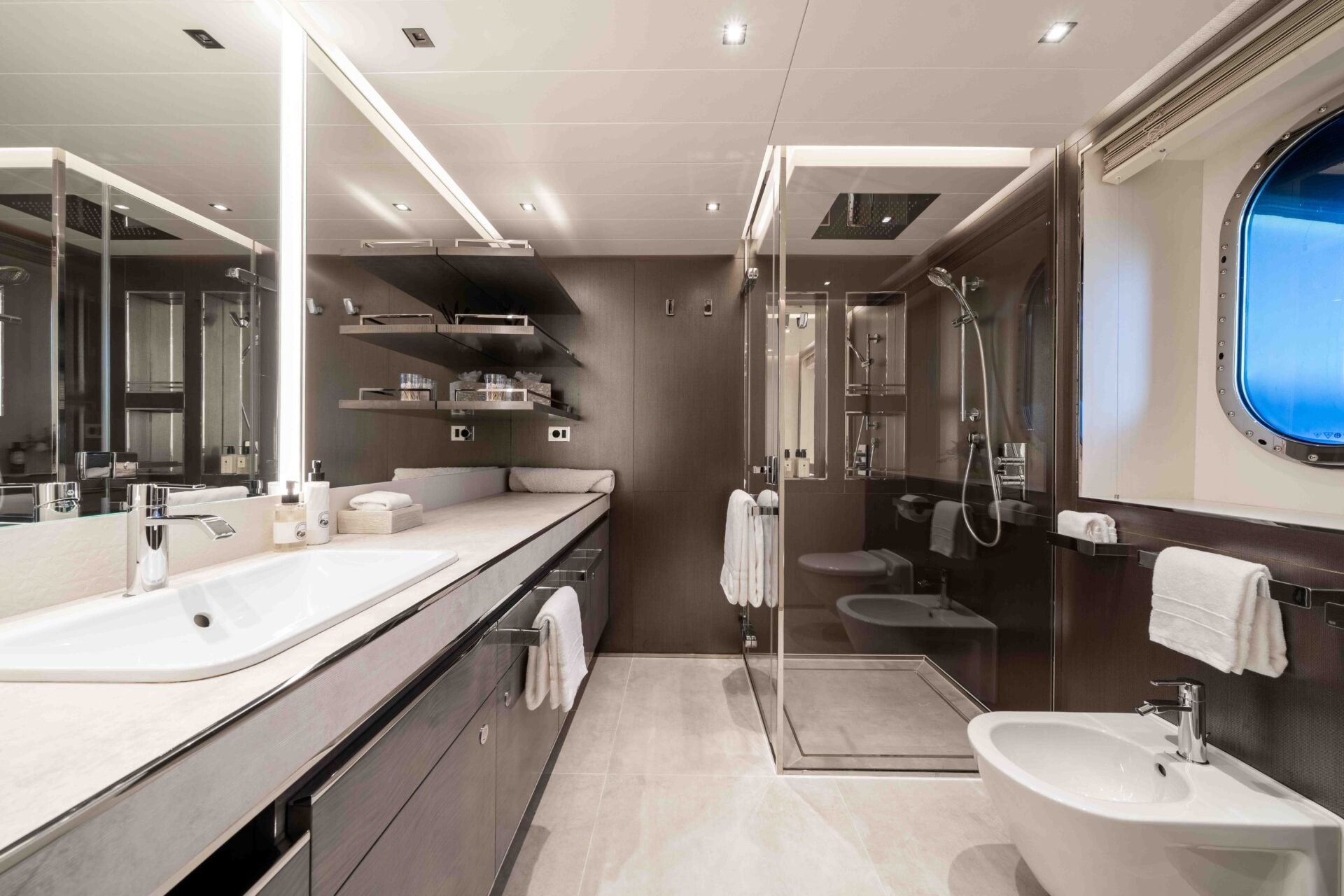 SALT yacht detail photo