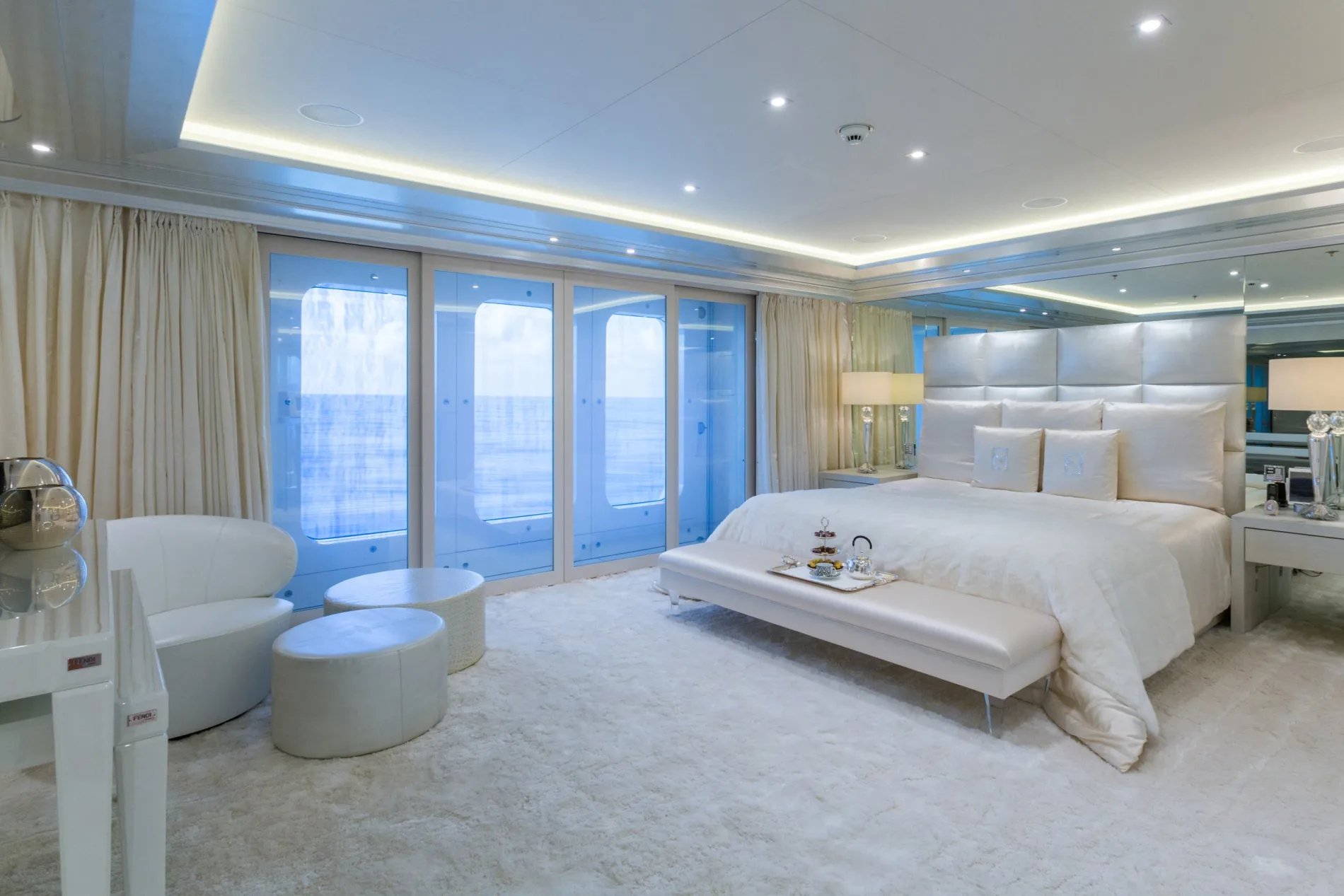 LADY LARA yacht detail photo