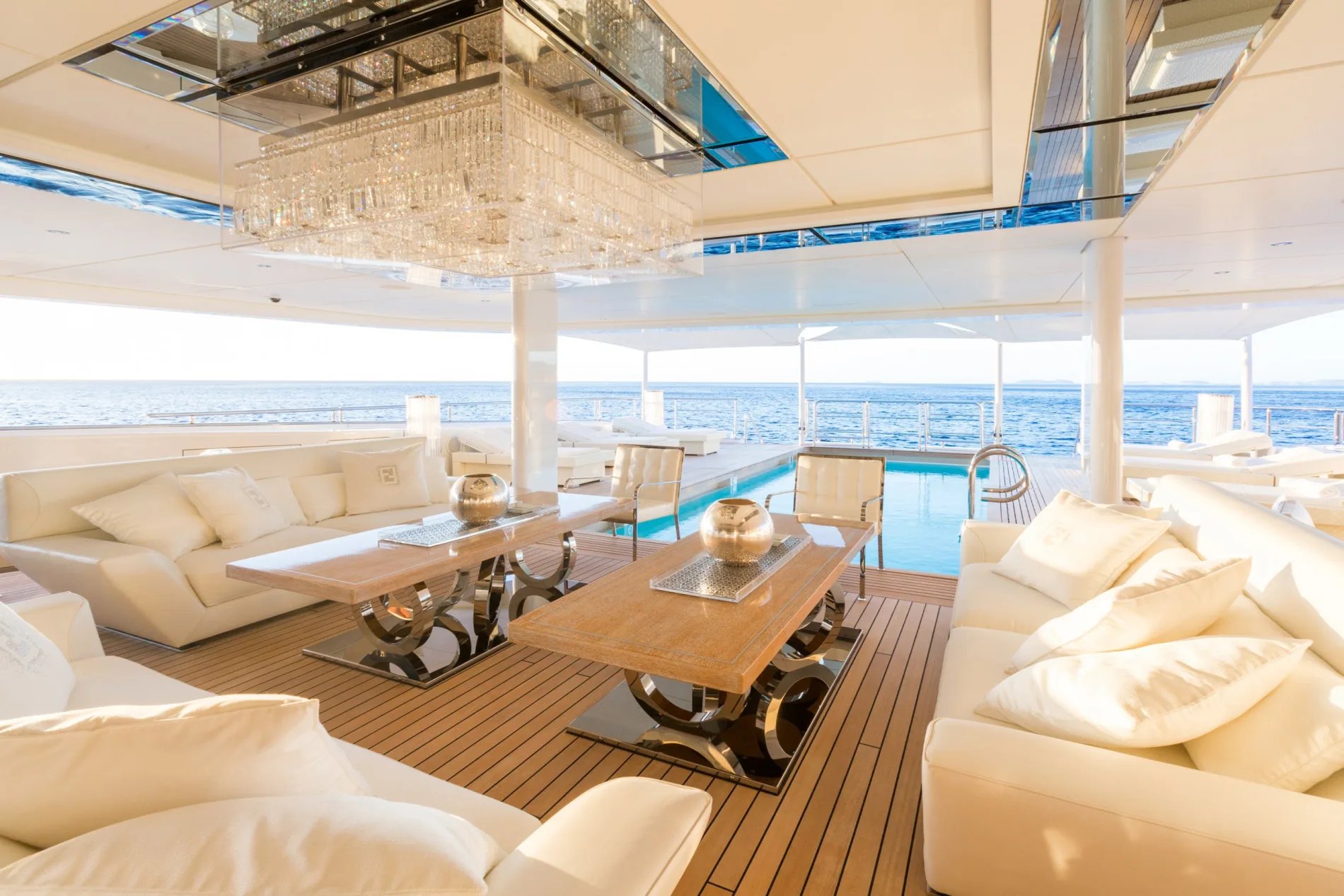 LADY LARA yacht detail photo