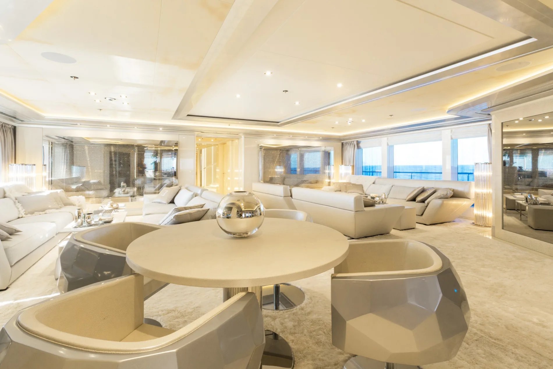 LADY LARA yacht detail photo