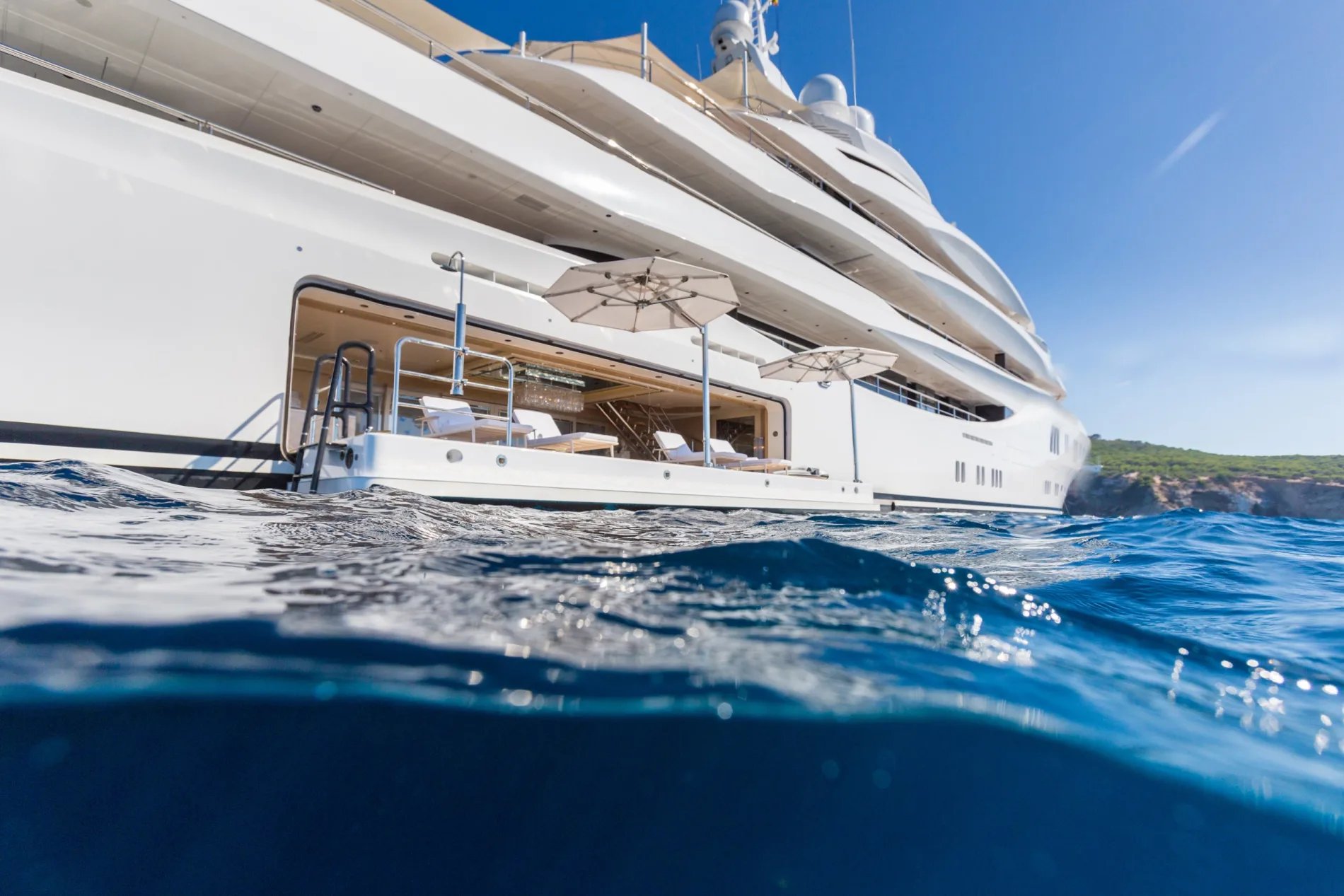 LADY LARA yacht detail photo