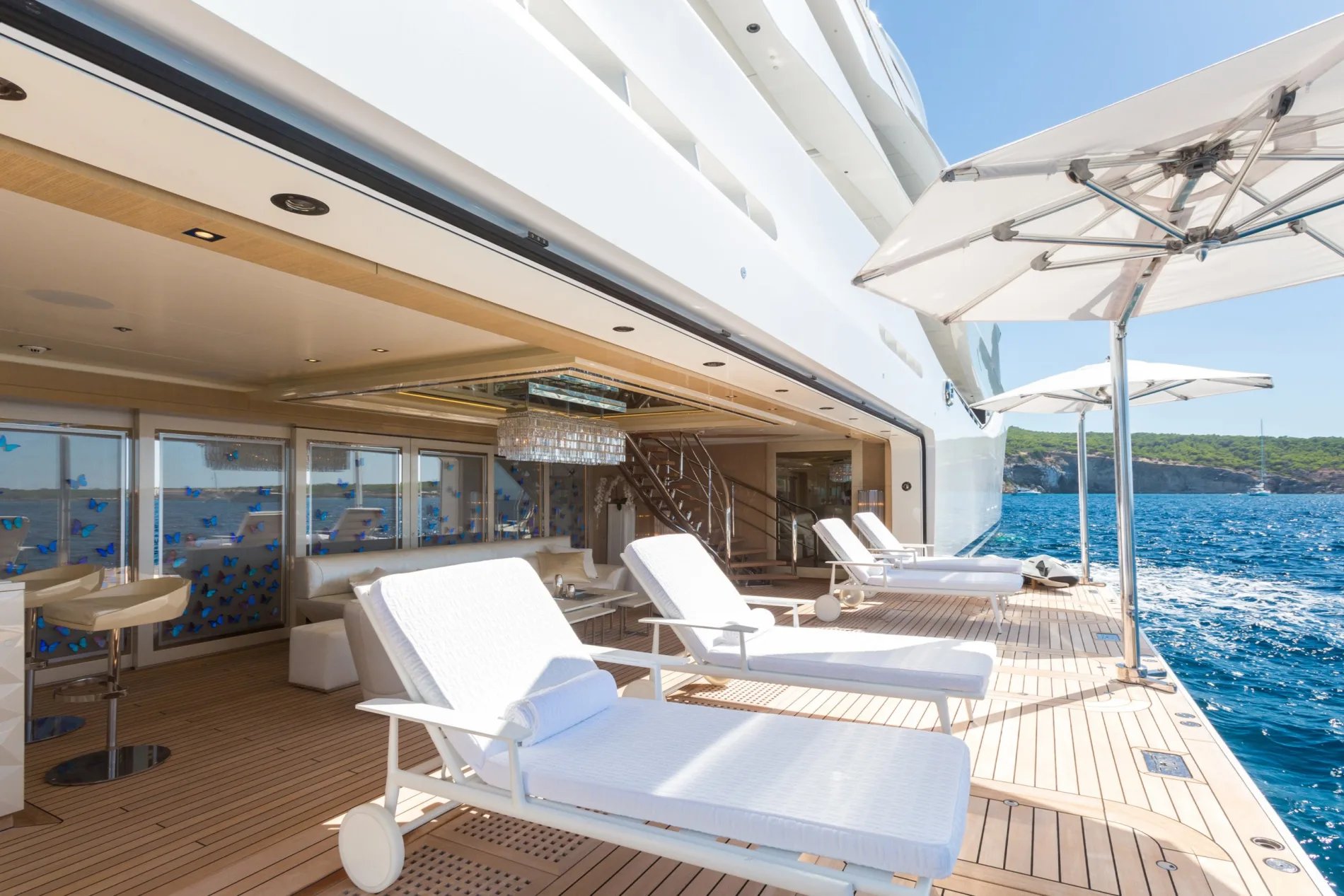 LADY LARA yacht detail photo