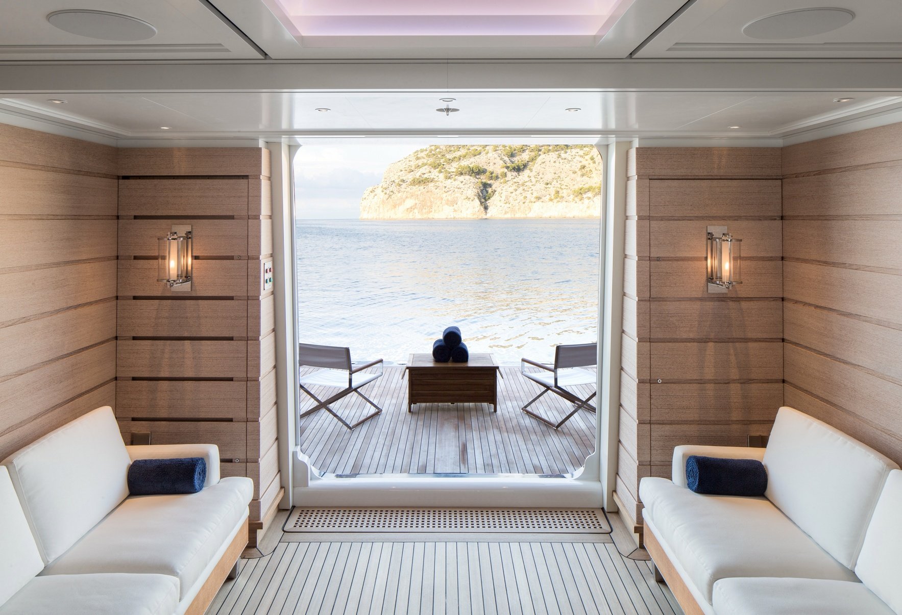AQUILA yacht detail photo