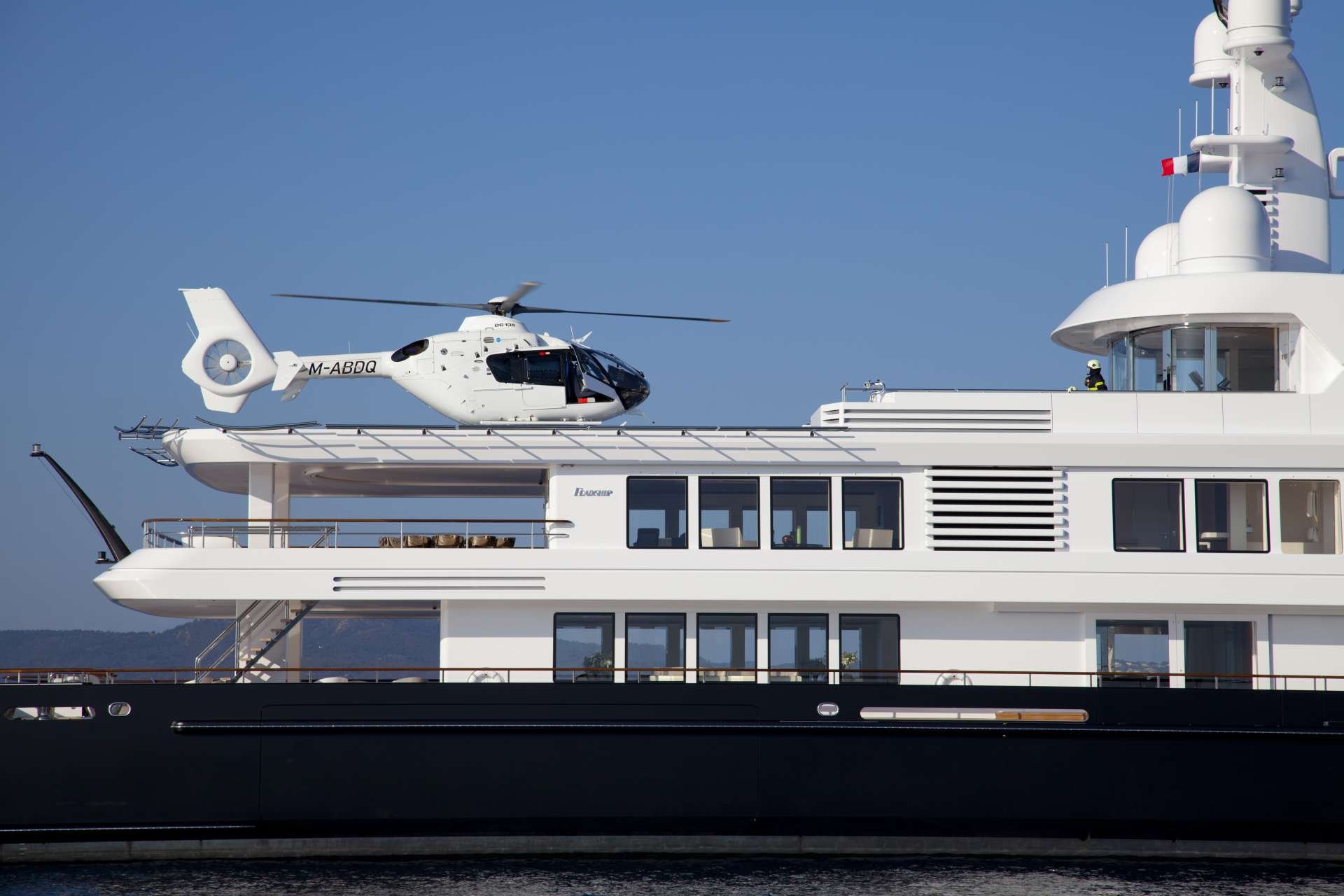 AIR yacht detail photo