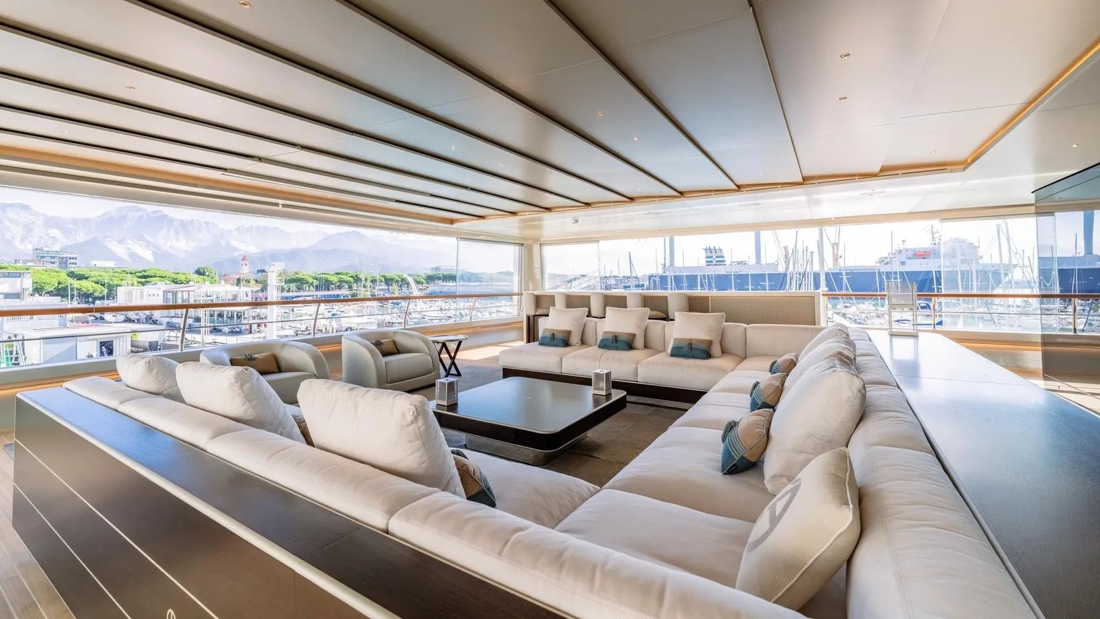 GECO yacht detail photo