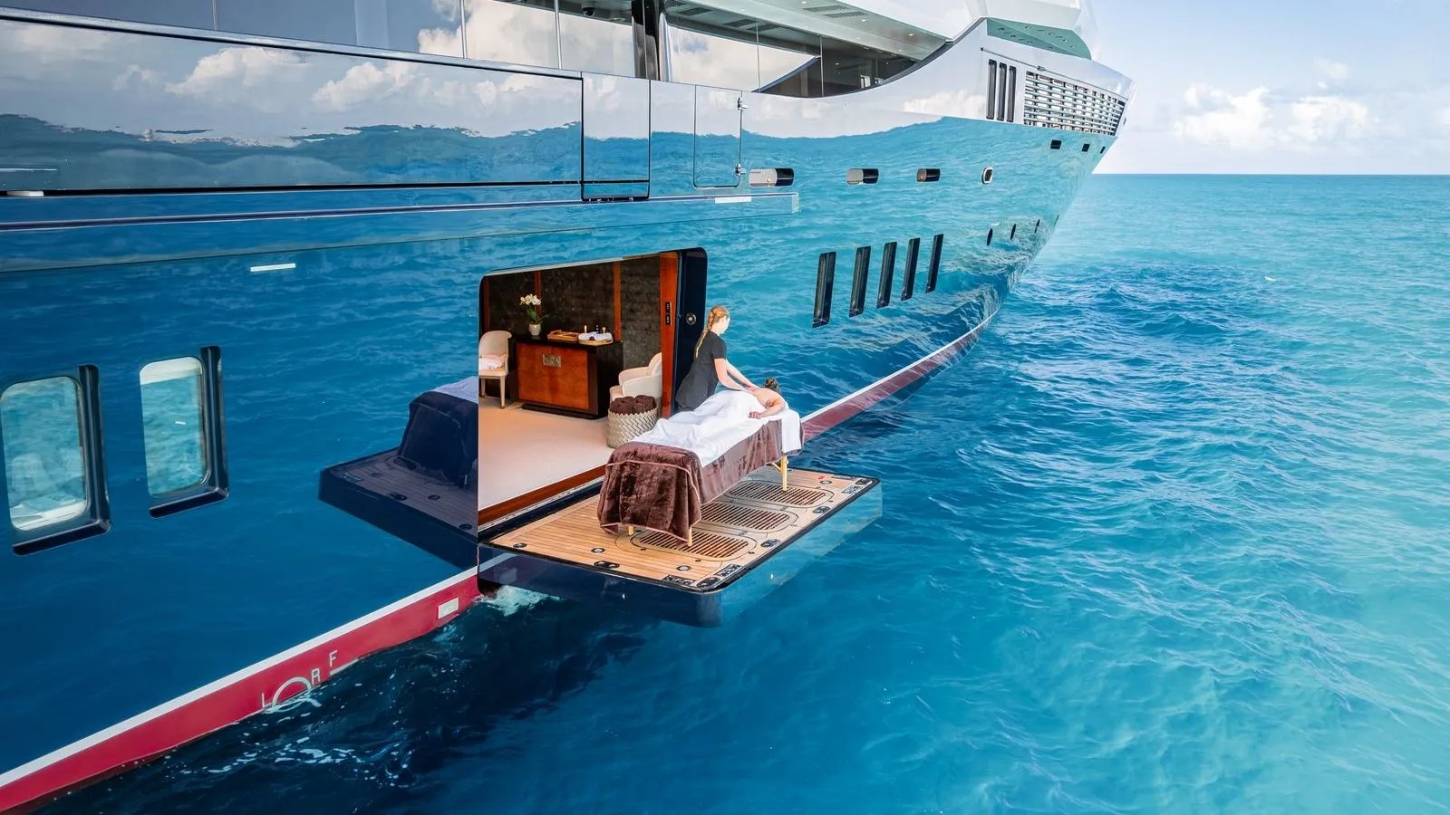 BATELLO yacht detail photo