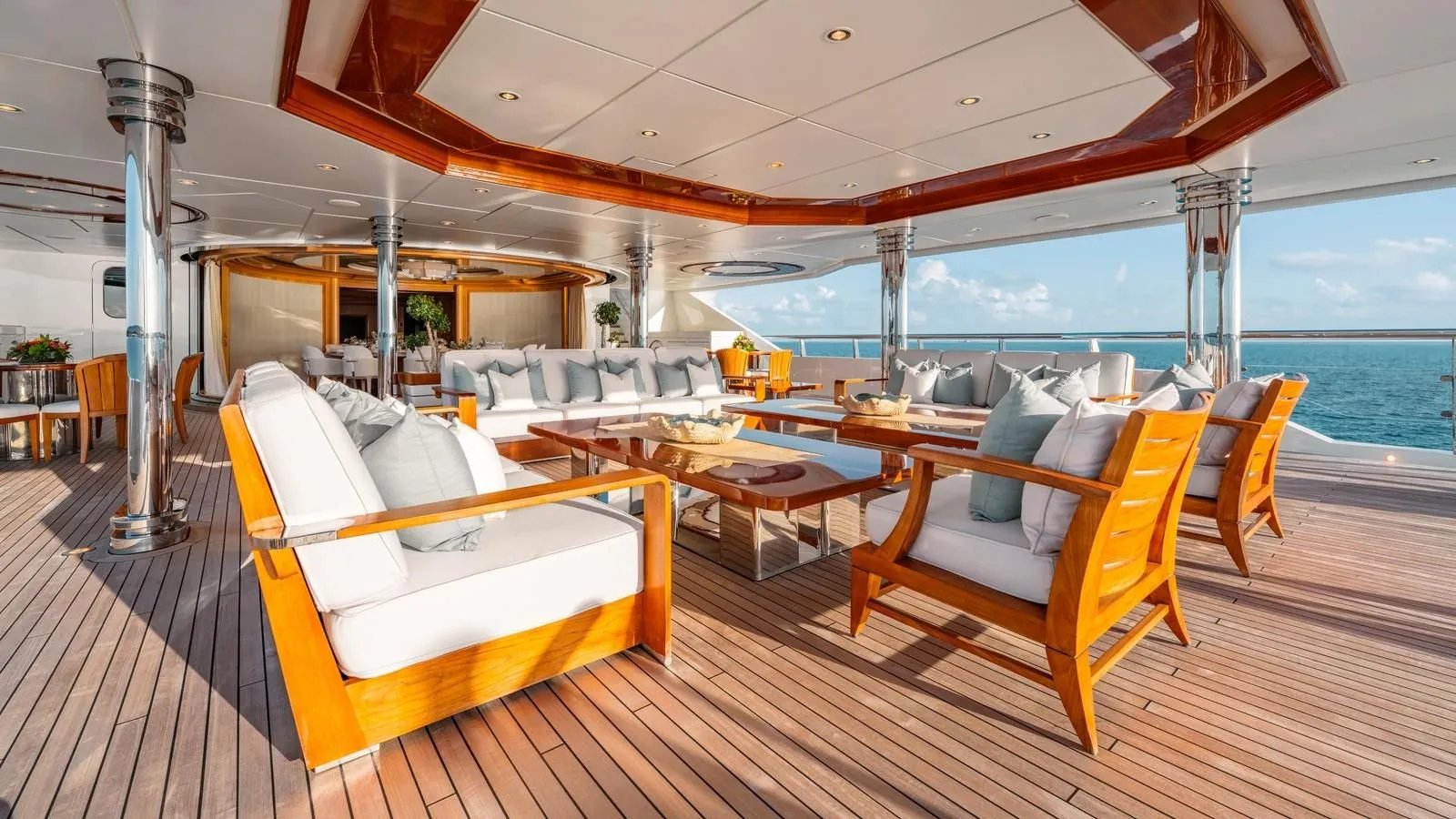 BATELLO yacht detail photo