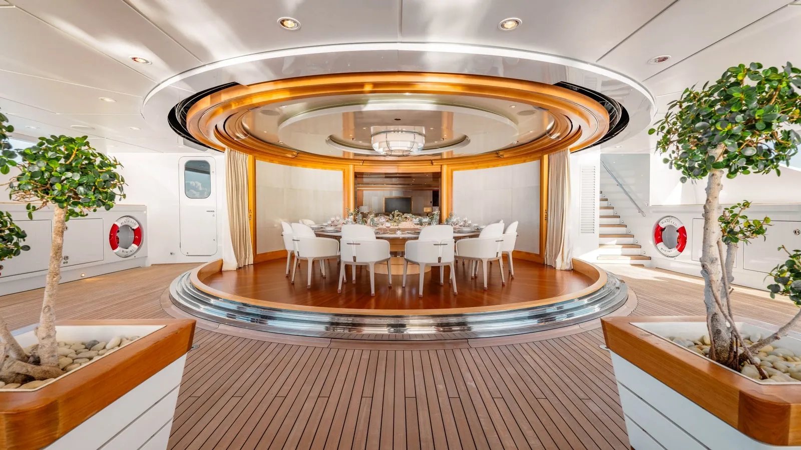 BATELLO yacht detail photo