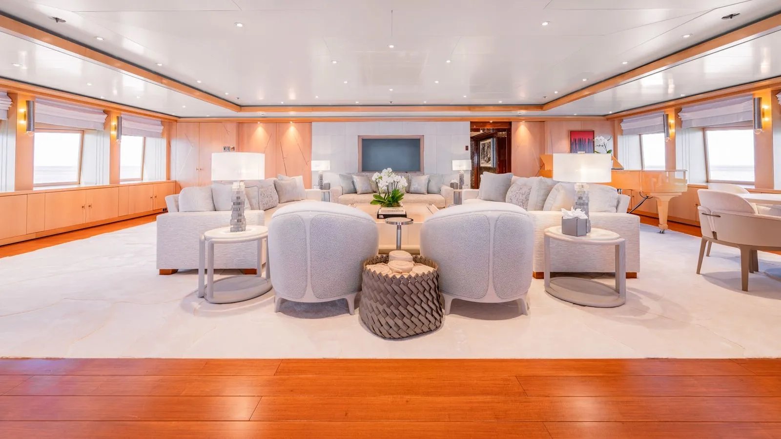 BATELLO yacht detail photo
