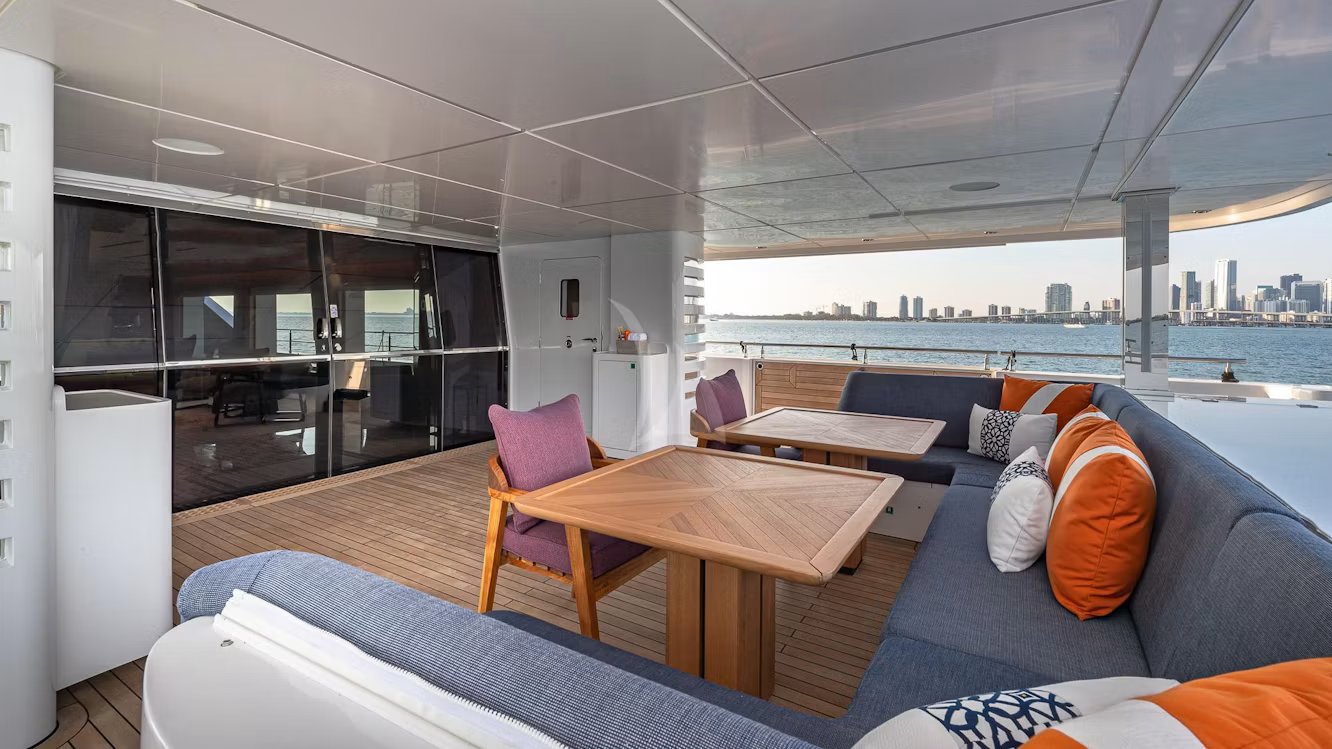 RISING DAWN yacht detail photo