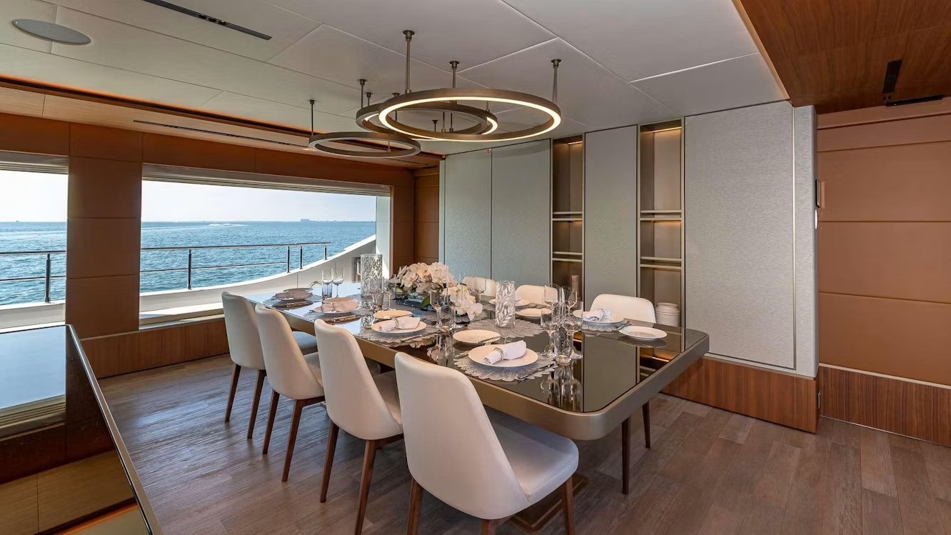 RISING DAWN yacht detail photo