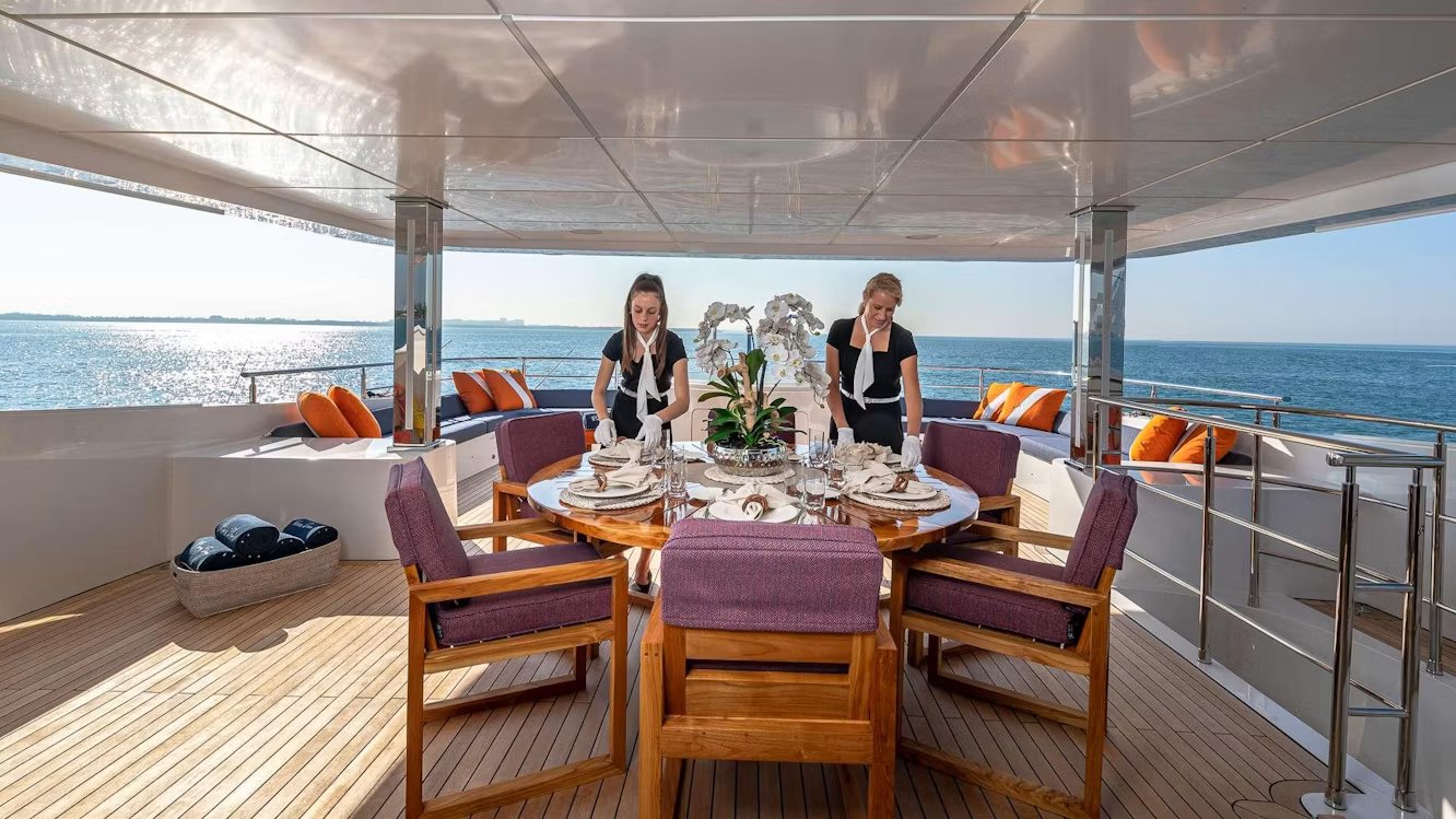 RISING DAWN yacht detail photo