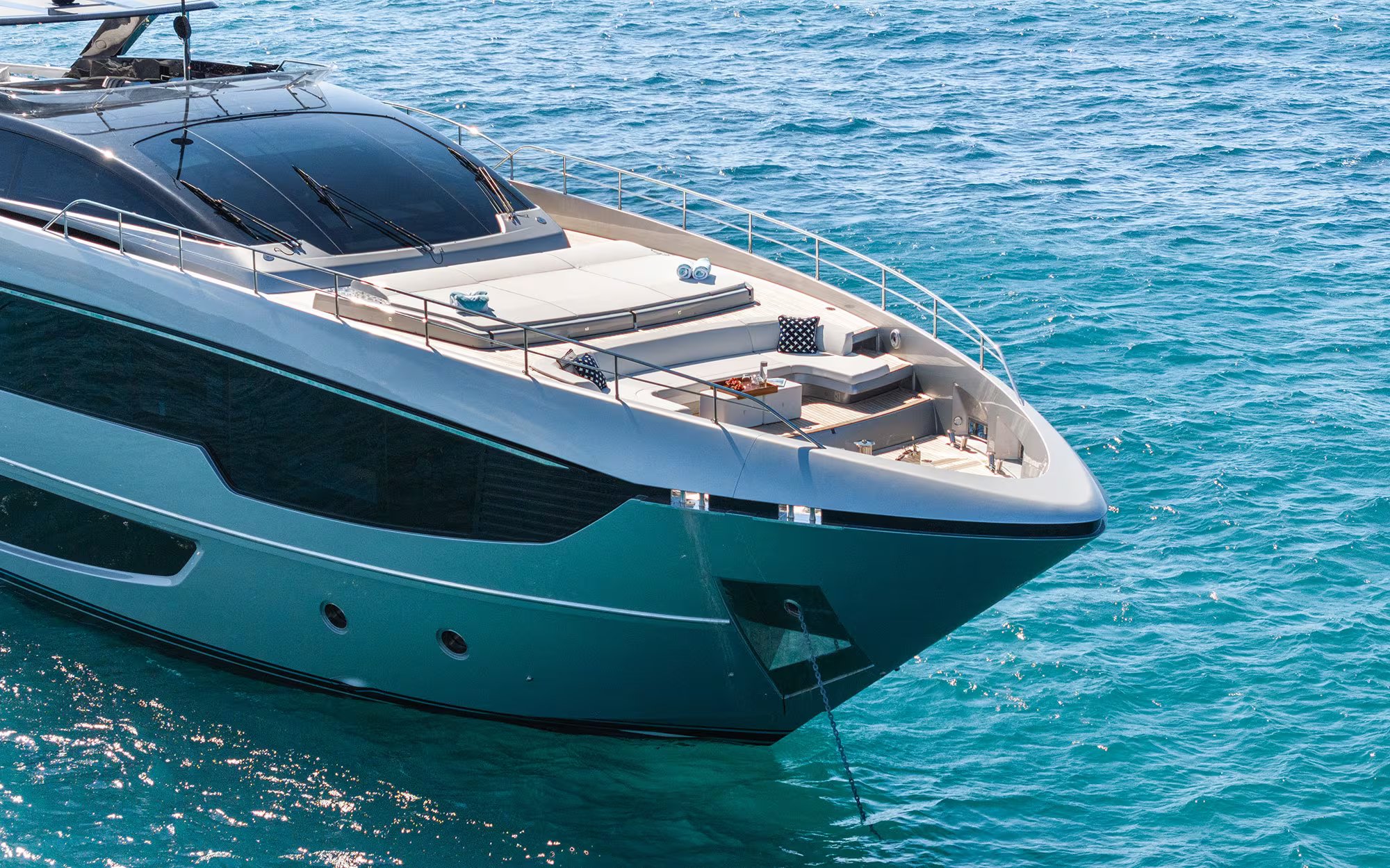 LEMON NOT LIME yacht detail photo