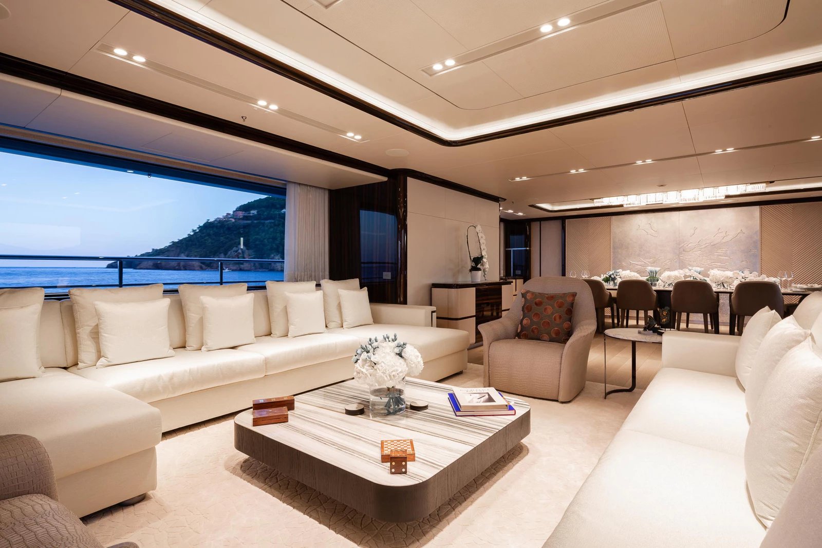 LADY A yacht detail photo