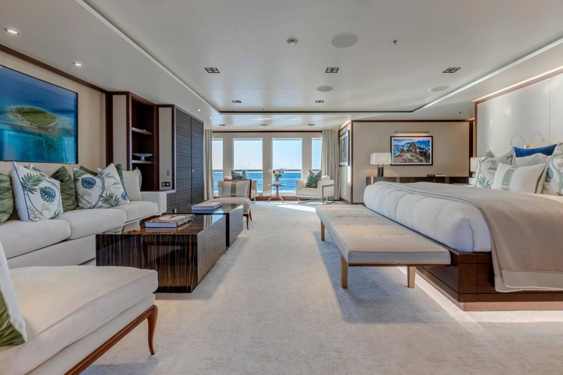PLANET NINE yacht detail photo
