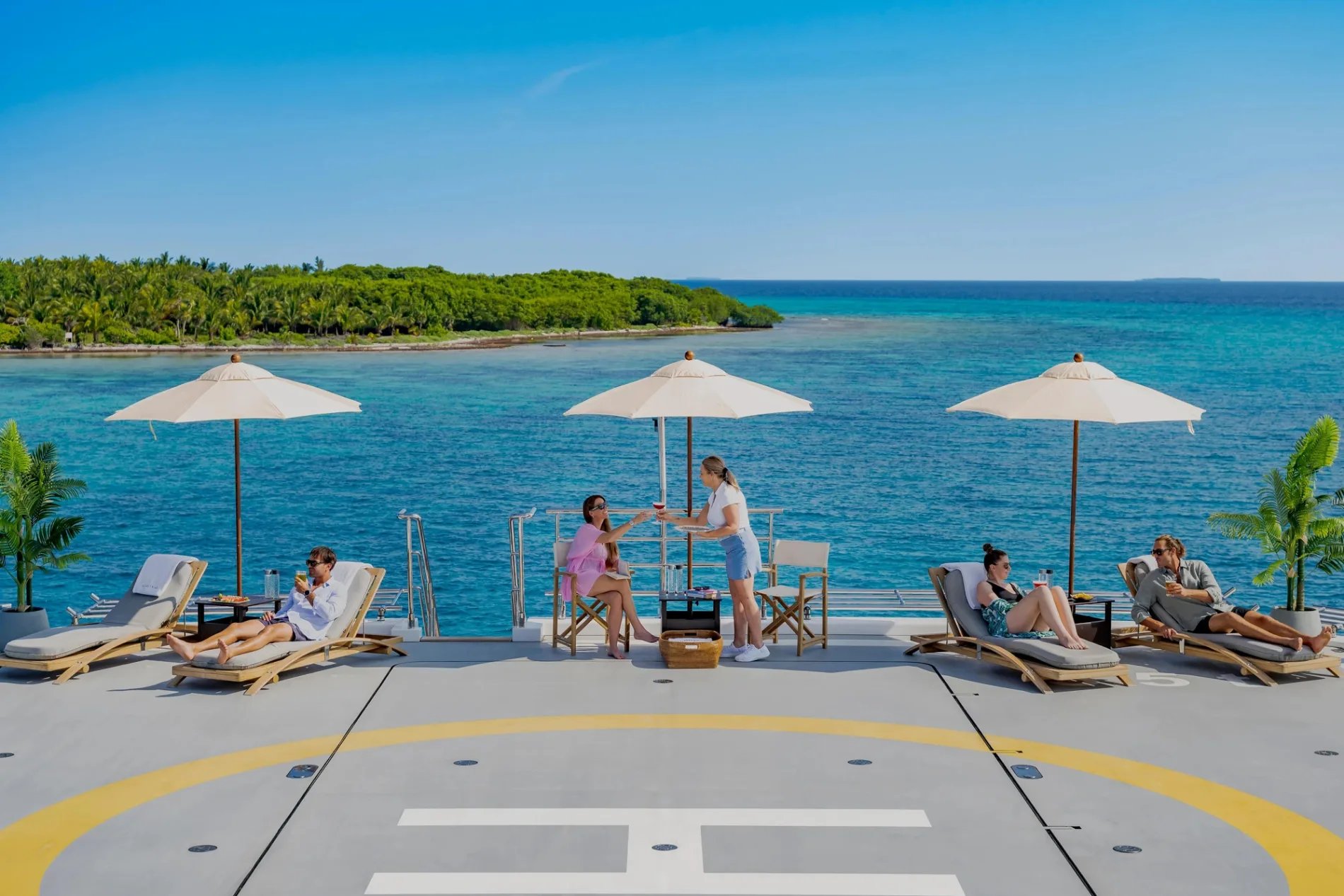 PLANET NINE yacht detail photo