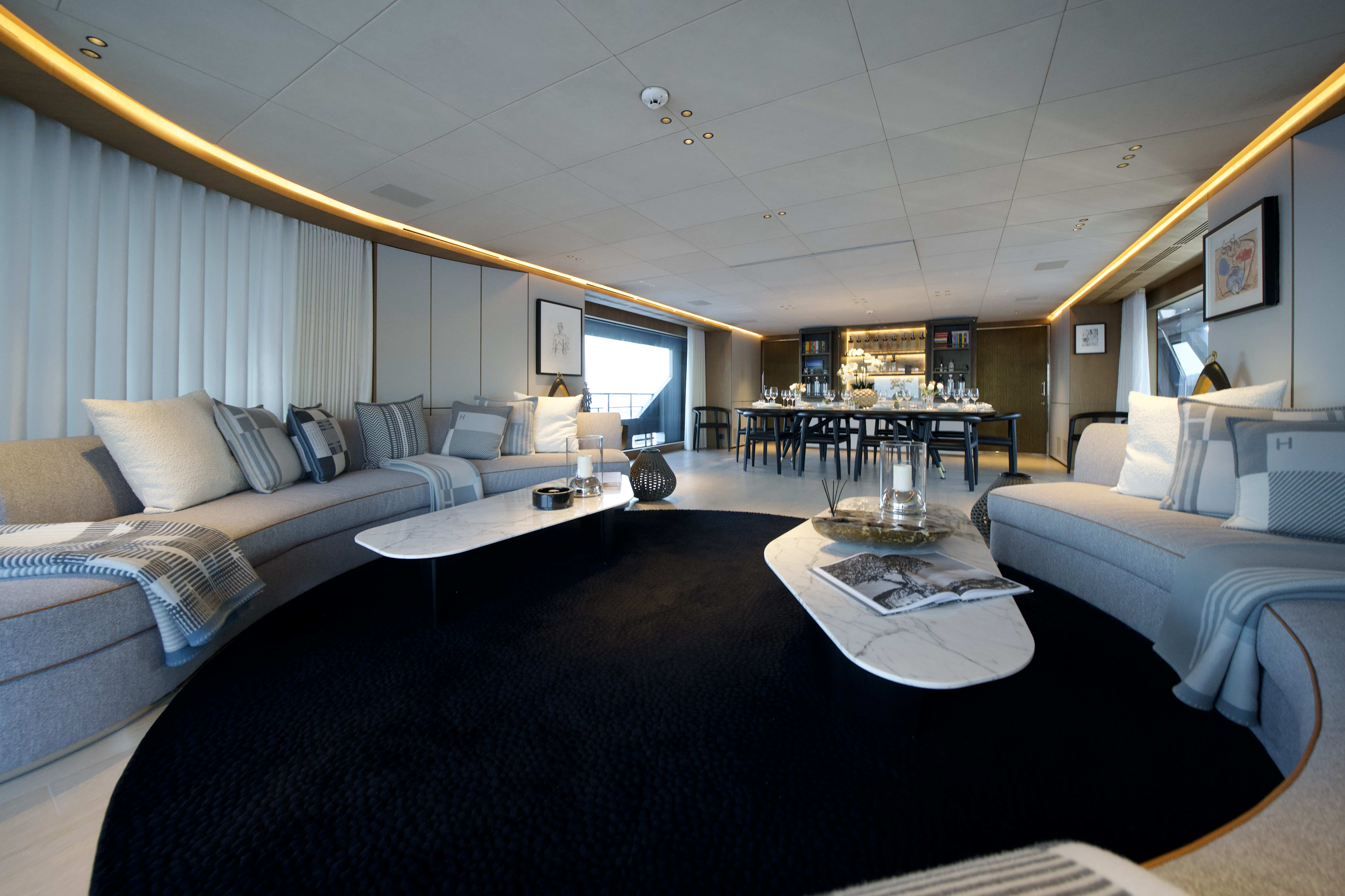 COSMICO yacht detail photo
