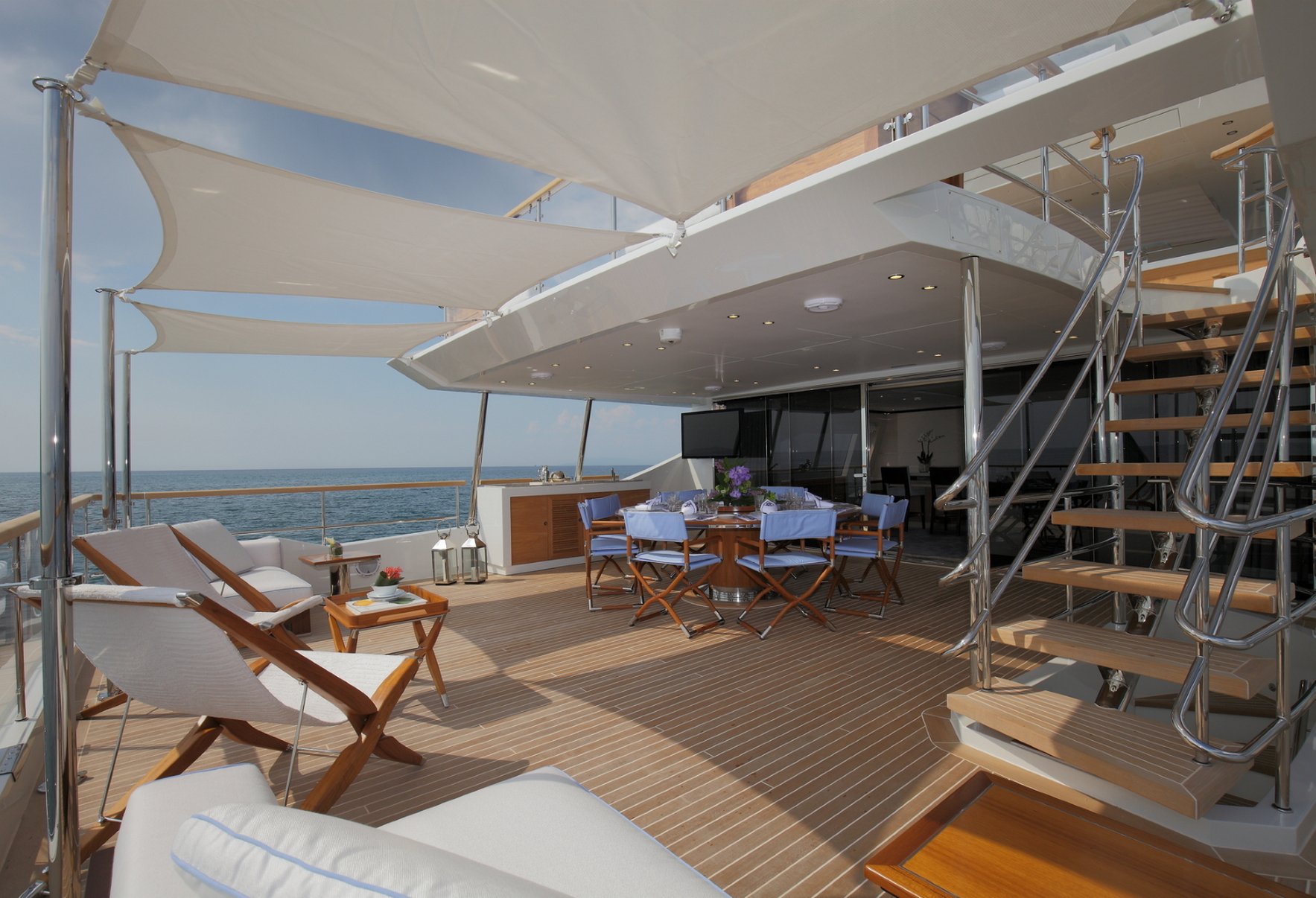 INSPIRATION sundeck lounge