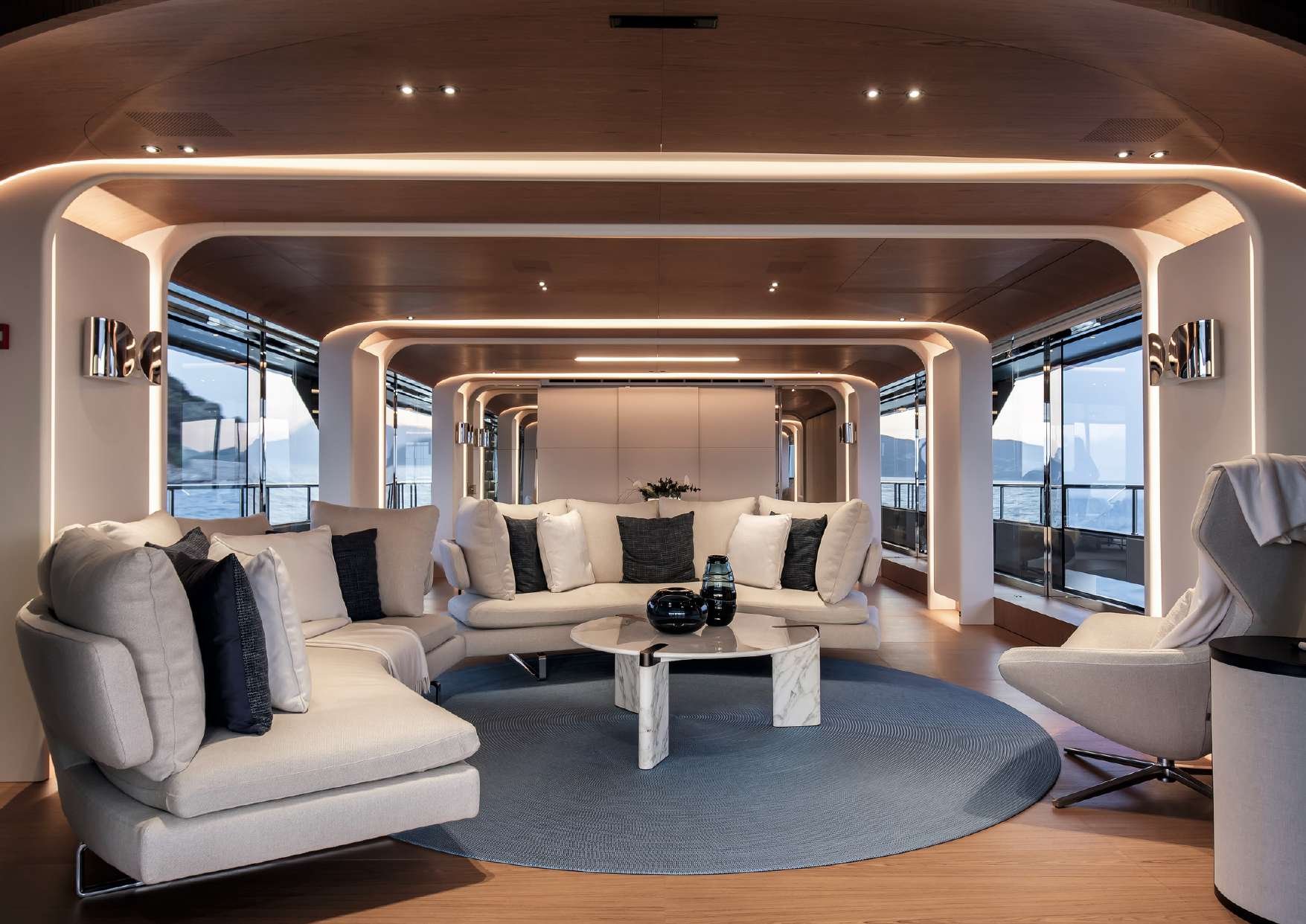 LEGEND yacht detail photo