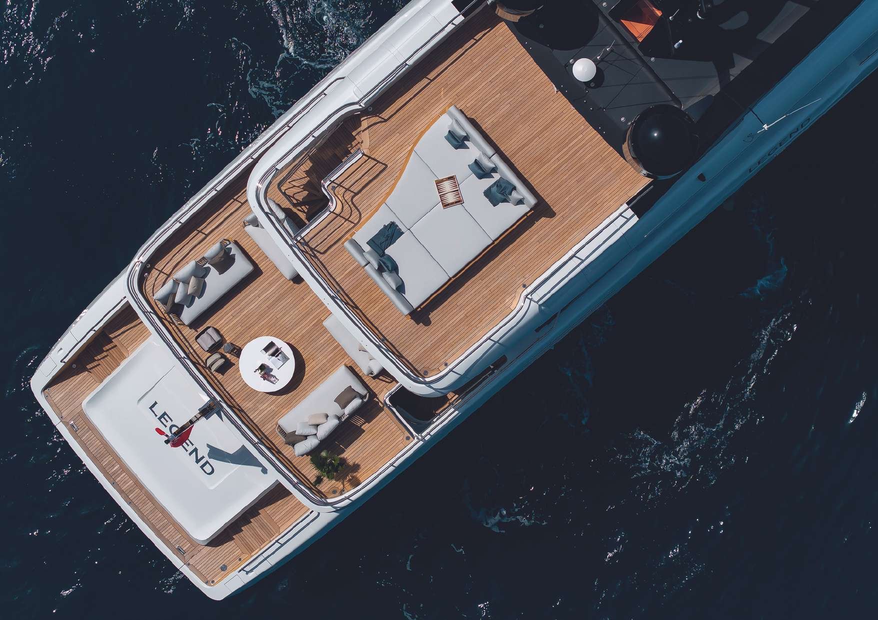 LEGEND master suite
