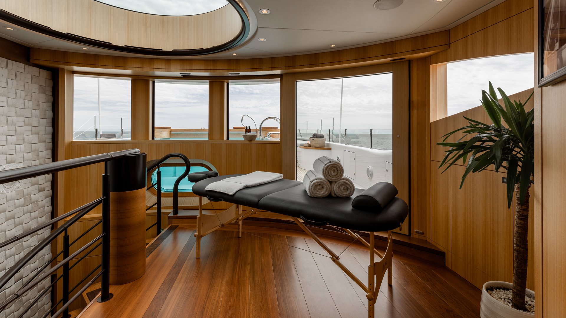 VENTUM MARIS yacht detail photo