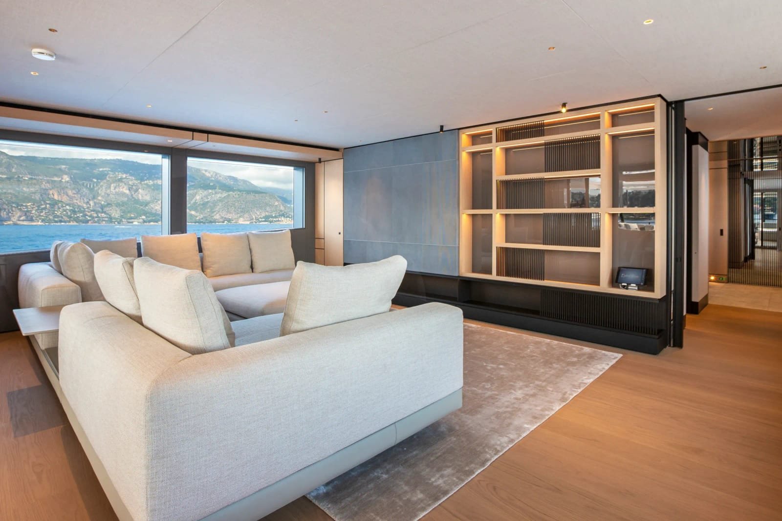 Extra Time yacht detail photo