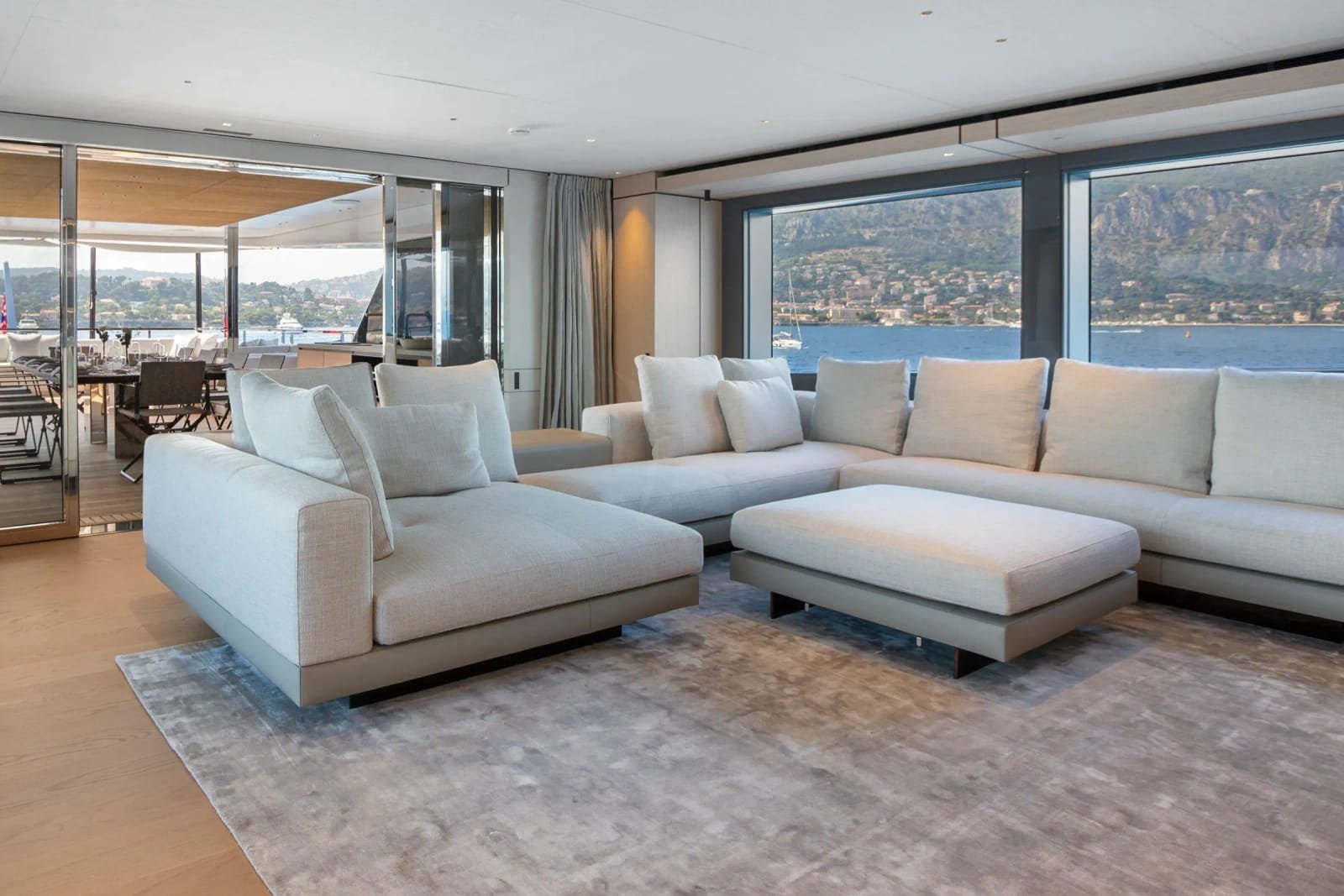 Extra Time yacht detail photo