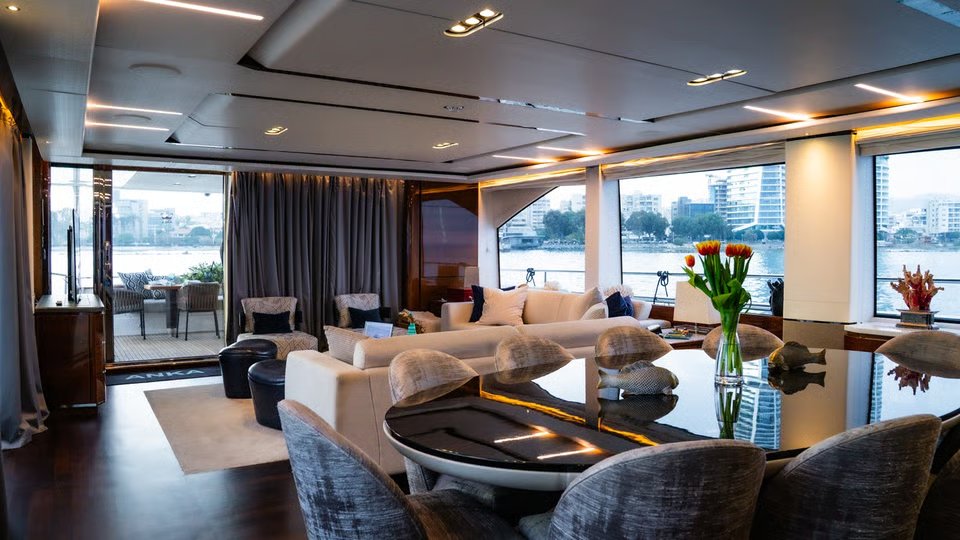 Anka yacht detail photo