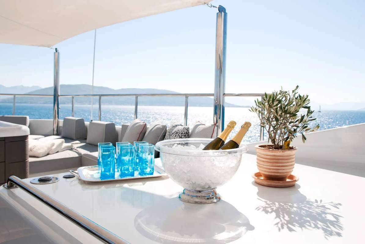 Bella Stella beach club