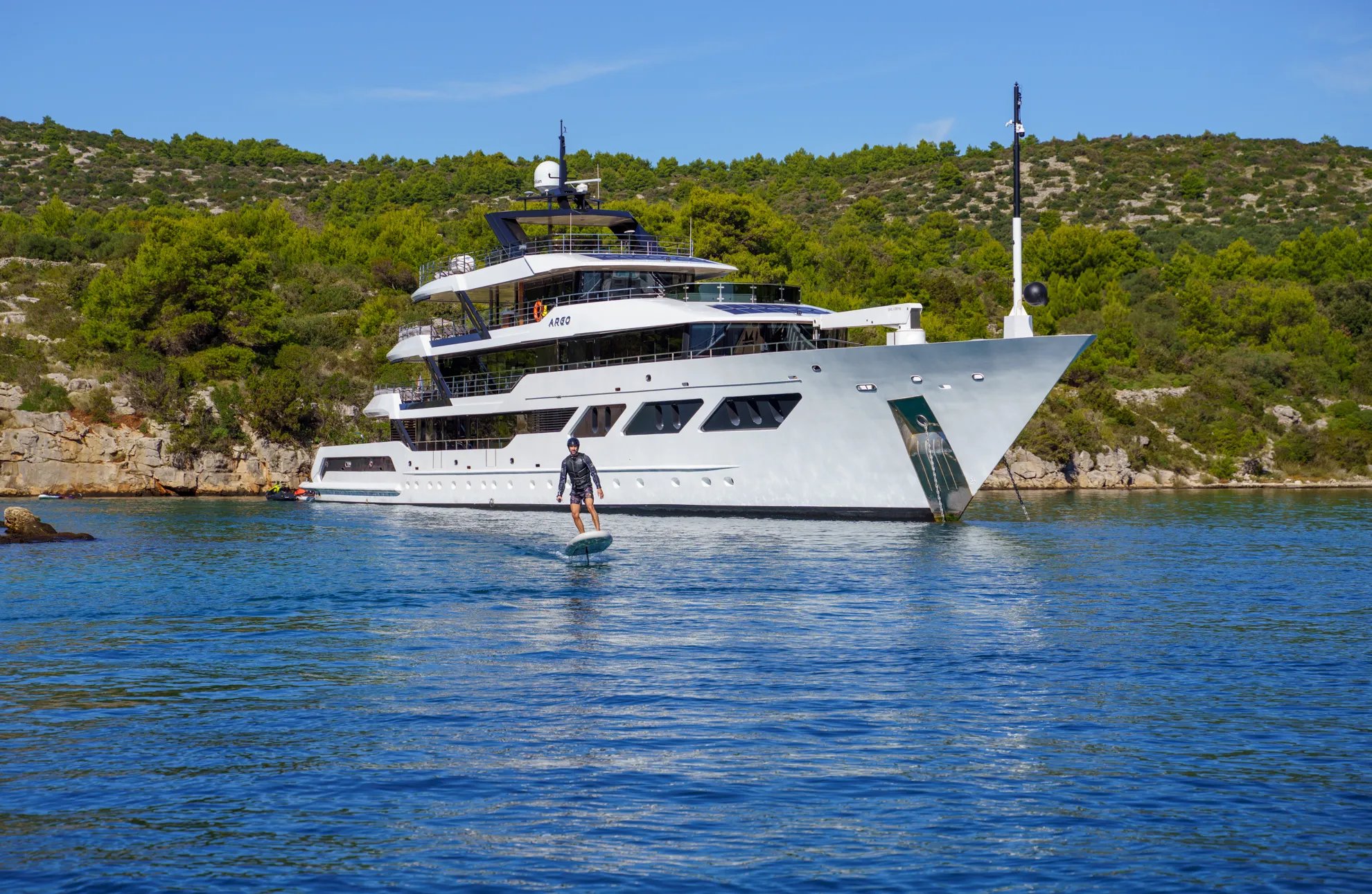 Argo yacht detail photo