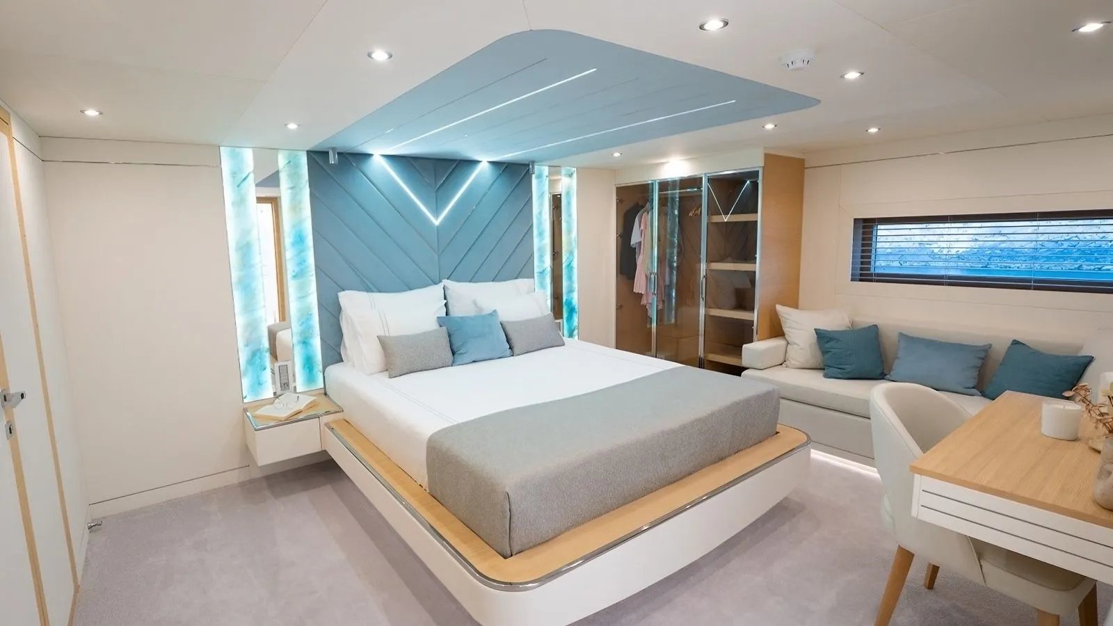 Renata yacht detail photo