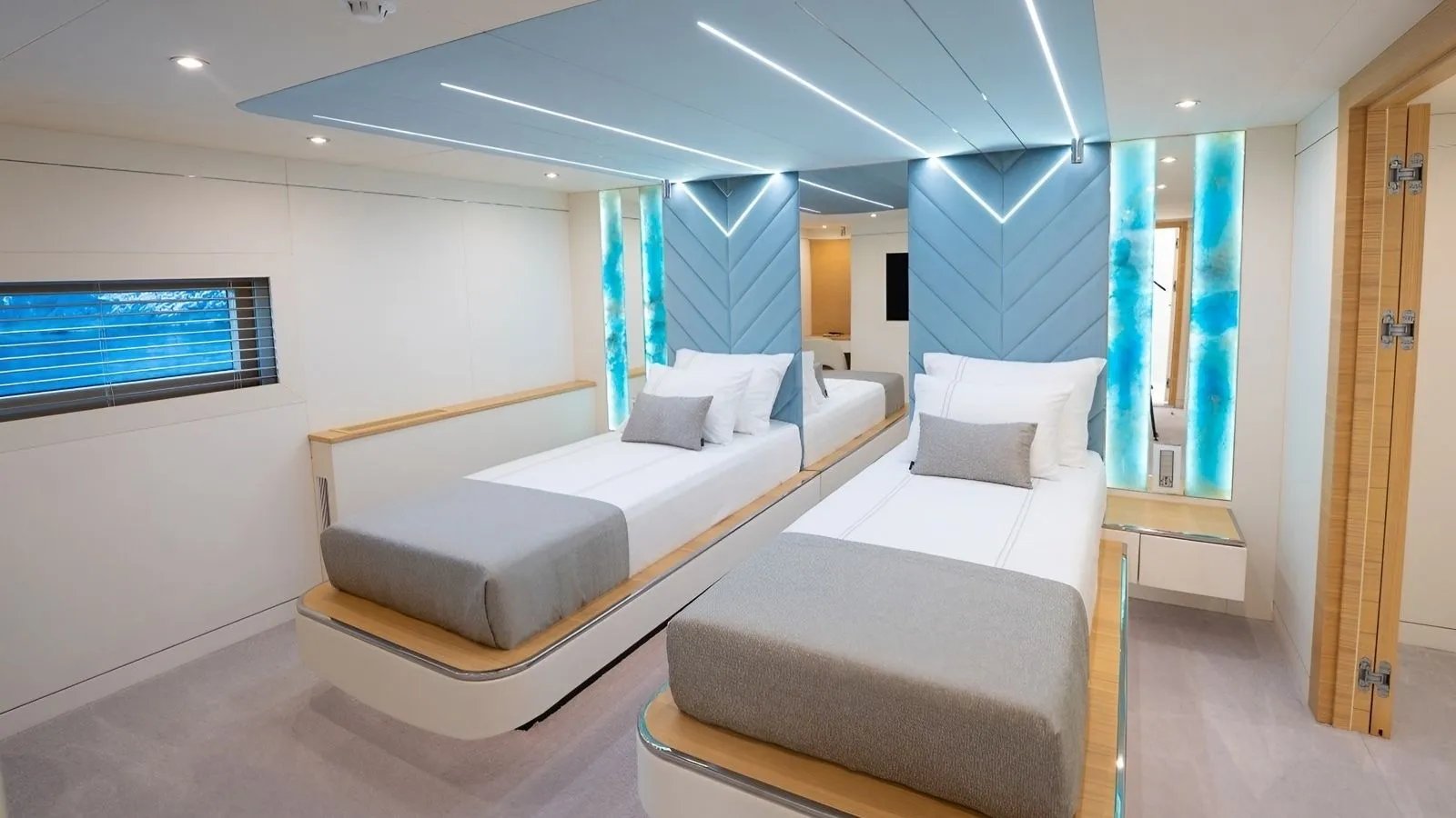 Renata yacht detail photo