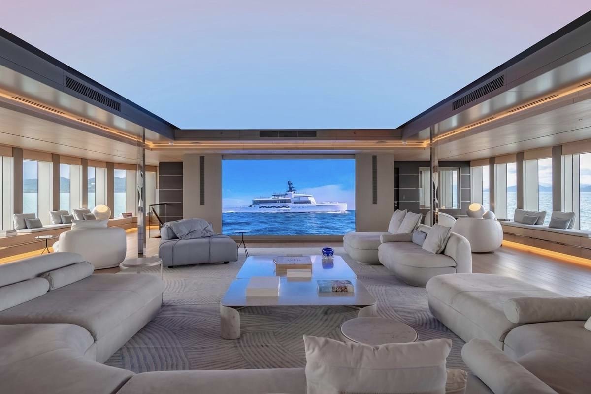 Wanderlust yacht detail photo