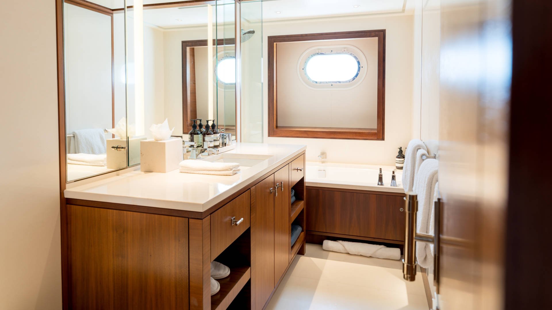 Solace yacht detail photo